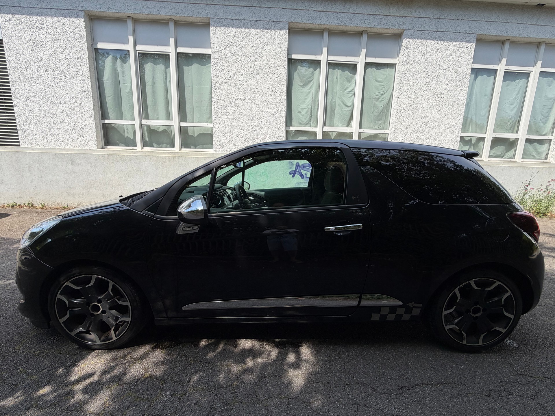 DS AUTOMOBILES DS3 1.6 THP Sport Chic-image-5