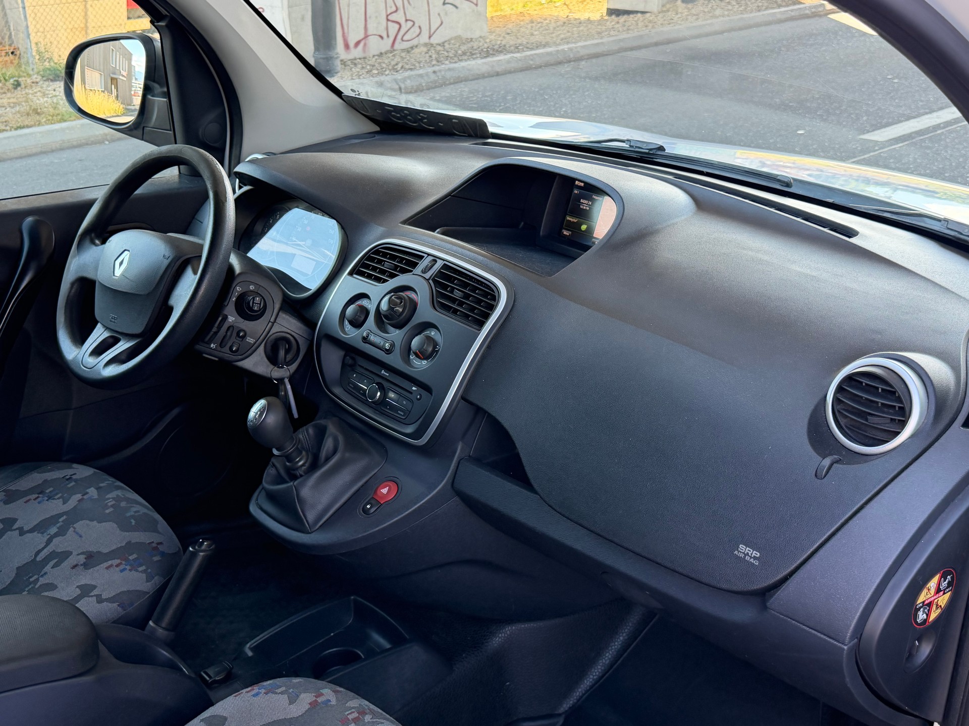 RENAULT Kangoo Medium dCi 95 ENERGY Business-image-15