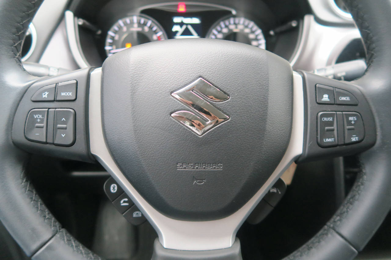 SUZUKI Vitara 1.4 T Piz Sulai Hybrid 4x4-image-6
