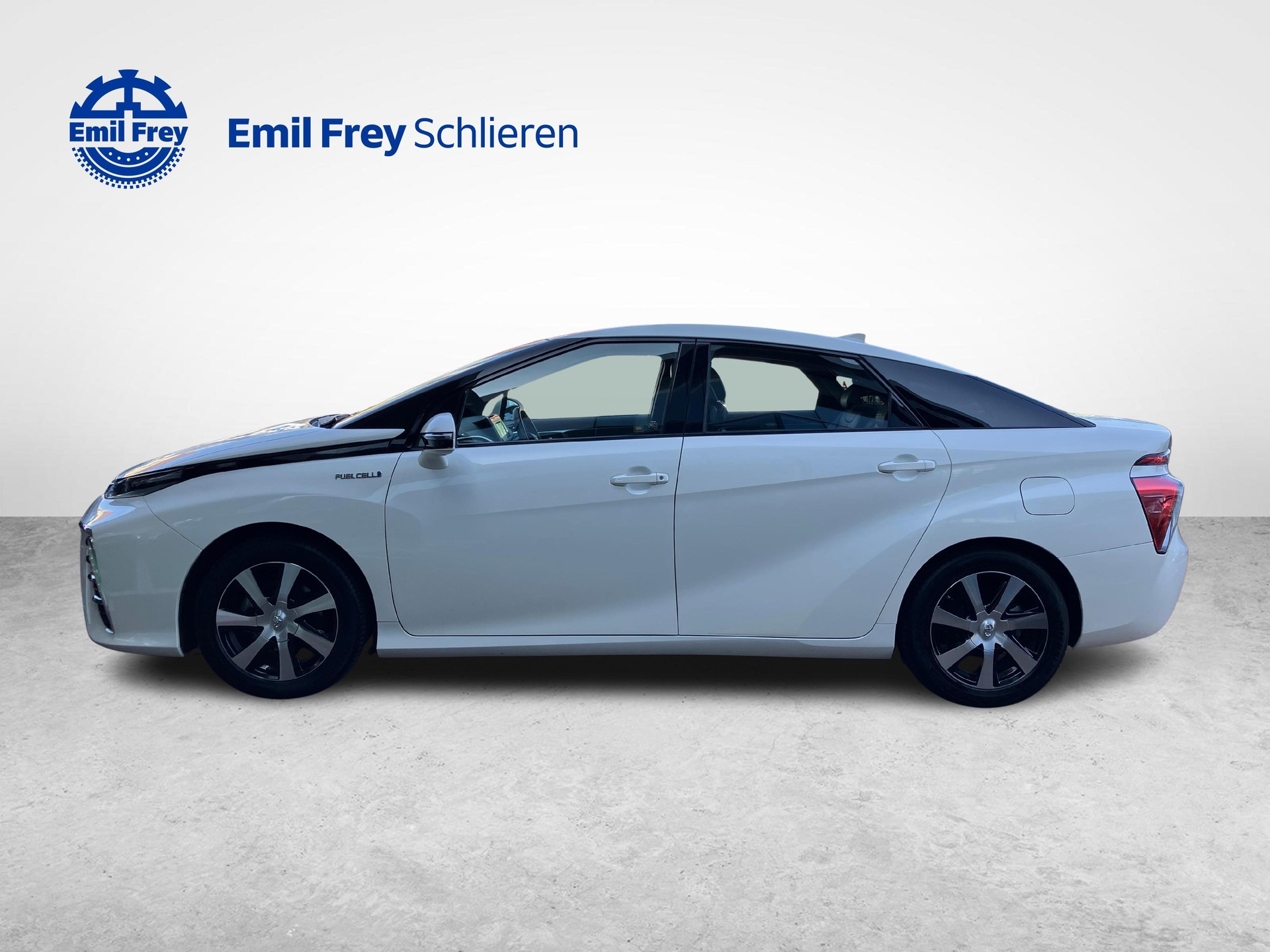 TOYOTA Mirai Fuel Cell Premium-showroom-element-1