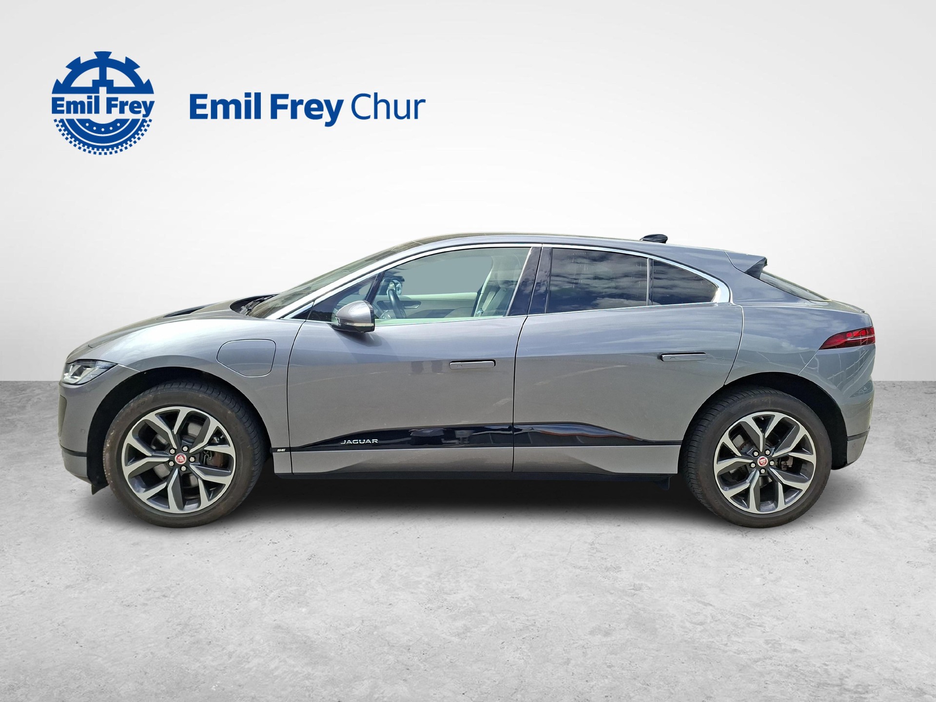 JAGUAR I-Pace EV400 SE AWD Leasingzins 0.99% inkl. Protect Versicherung-showroom-element-2