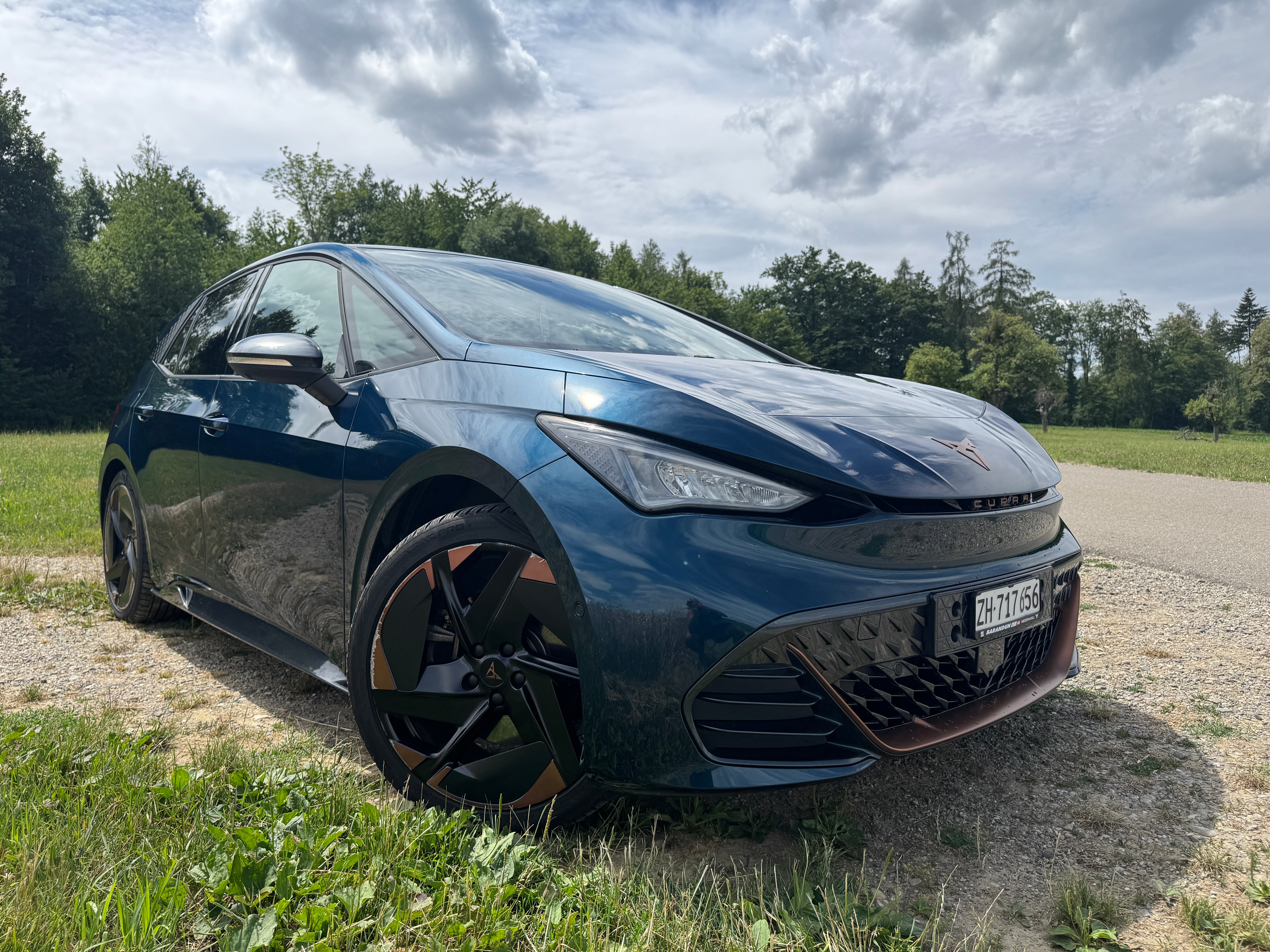 Car photo