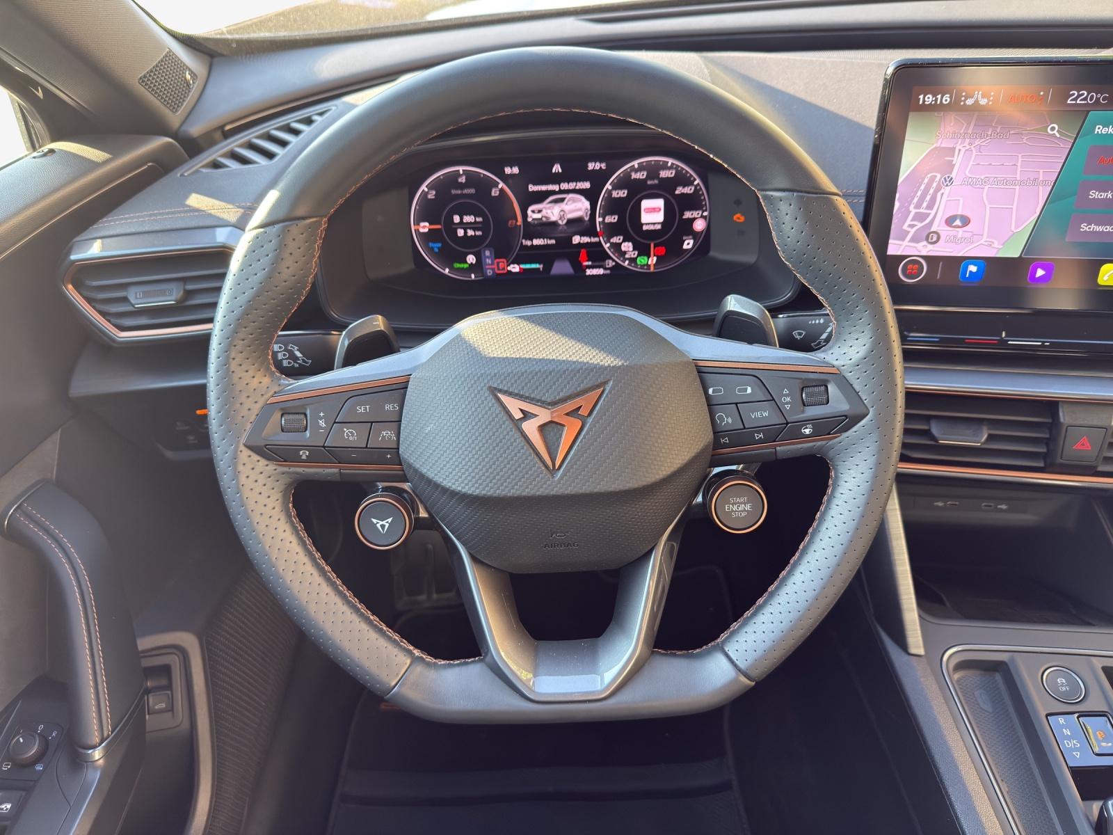 CUPRA Formentor 1.4 e-HYBRID pHEV Tribe Edition DSG-image-8