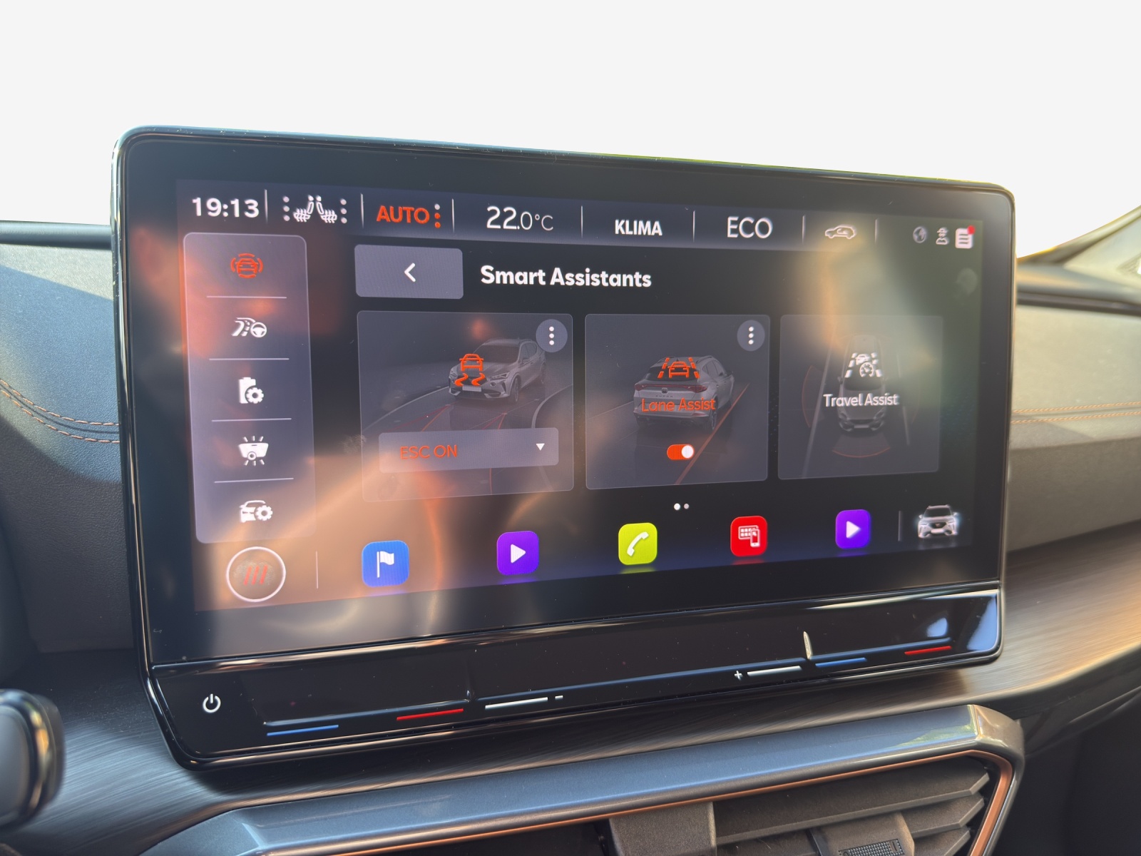 CUPRA Formentor 1.4 e-HYBRID pHEV Tribe Edition DSG-image-14