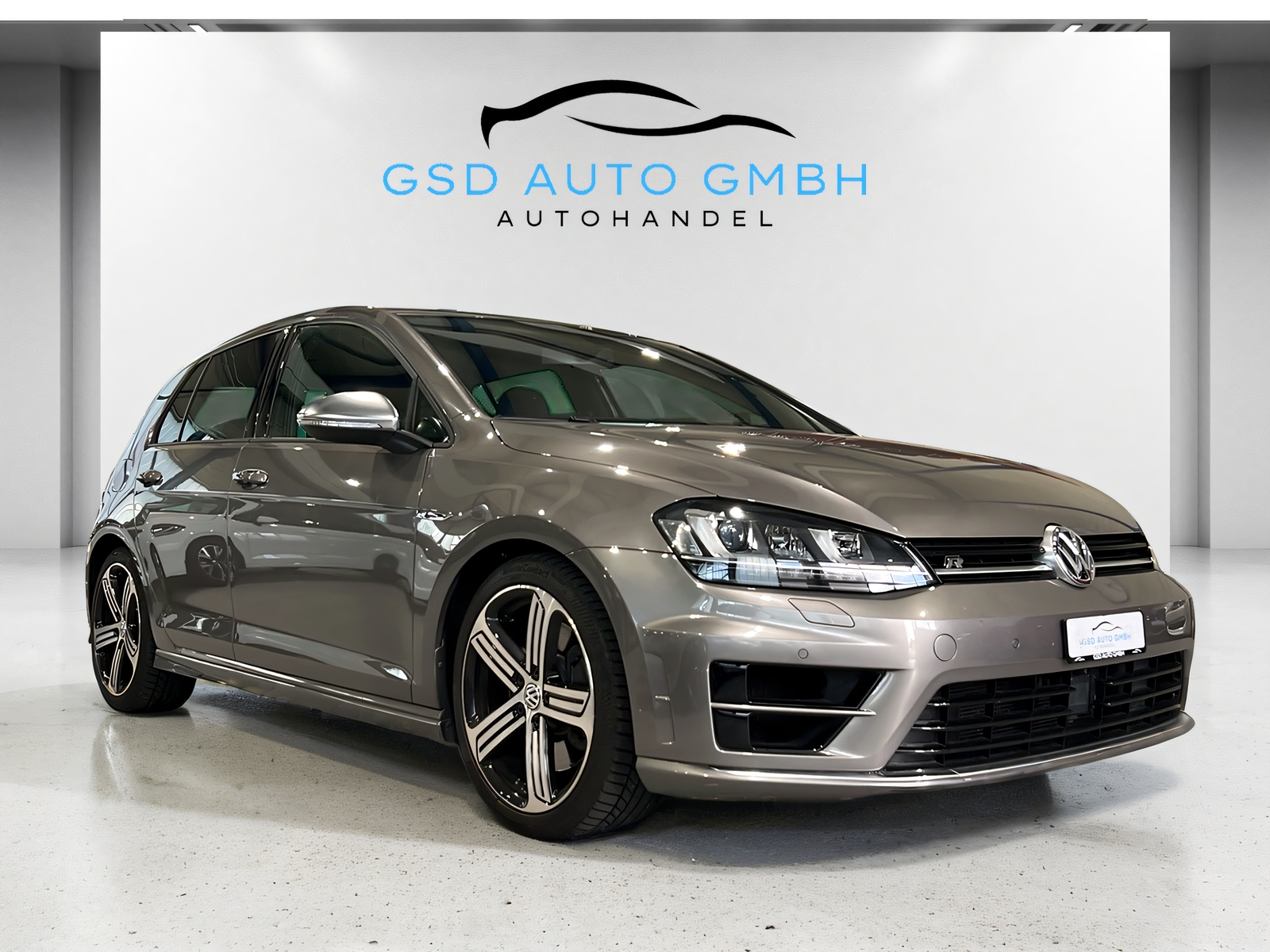 VW Golf 2.0 TSI R 4Motion DSG**CH Auslieferung,Tempomat ACC,Frisch ab MFK**-image-5