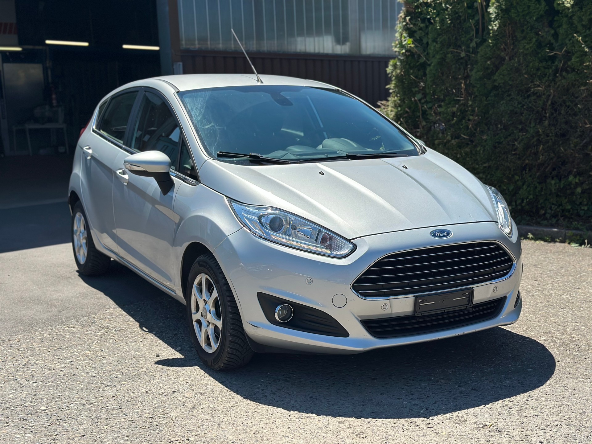 FORD Fiesta 1.6 Ti-VCT Titanium PowerShift-image-0