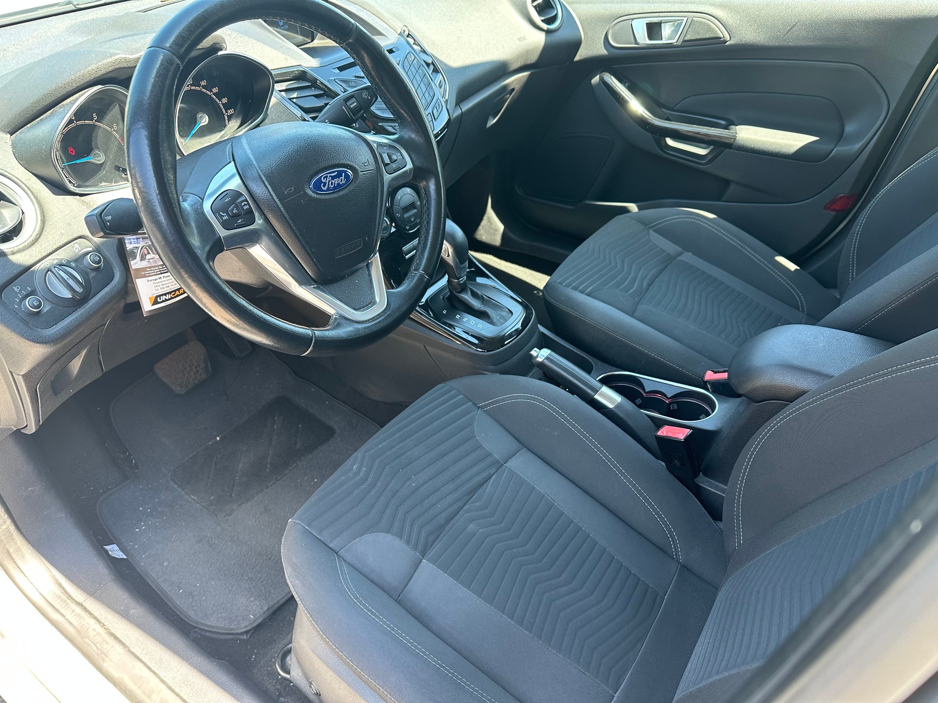 FORD Fiesta 1.6 Ti-VCT Titanium PowerShift-image-7
