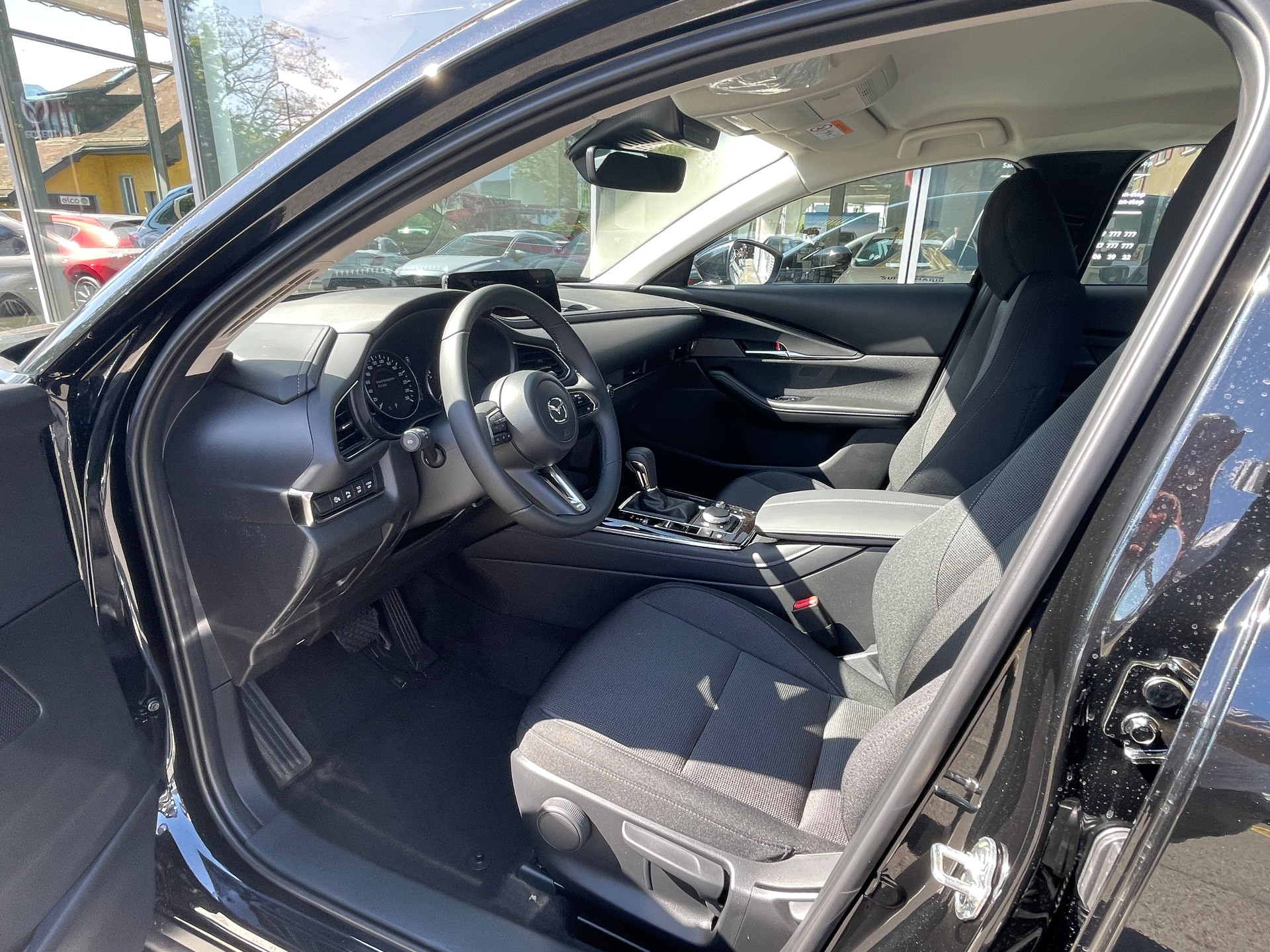MAZDA CX-30 SKYACTIV-G 140 M Hybrid Centre Line FWD AT-image-6