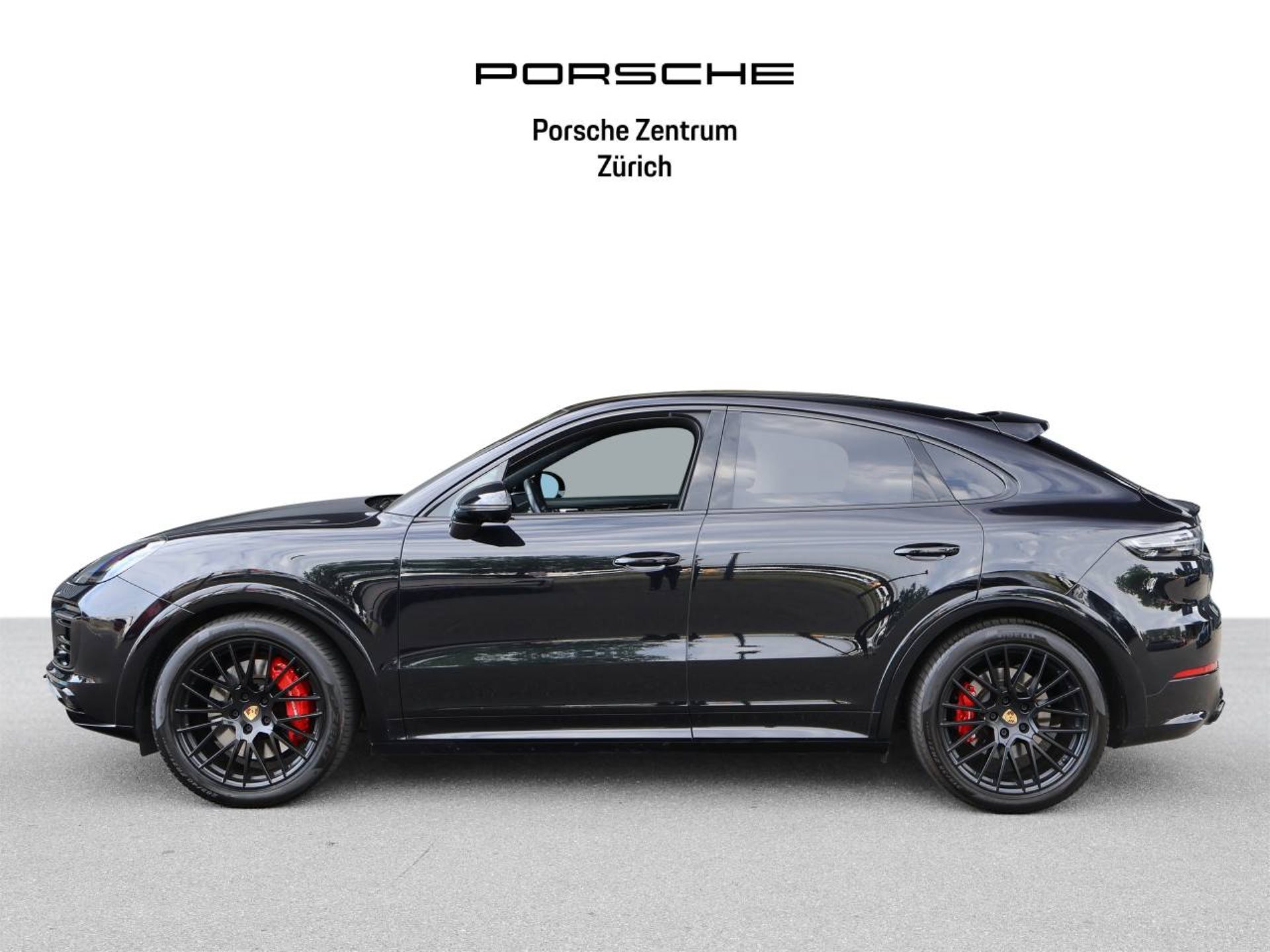 PORSCHE Cayenne GTS Coupé-showroom-element-1
