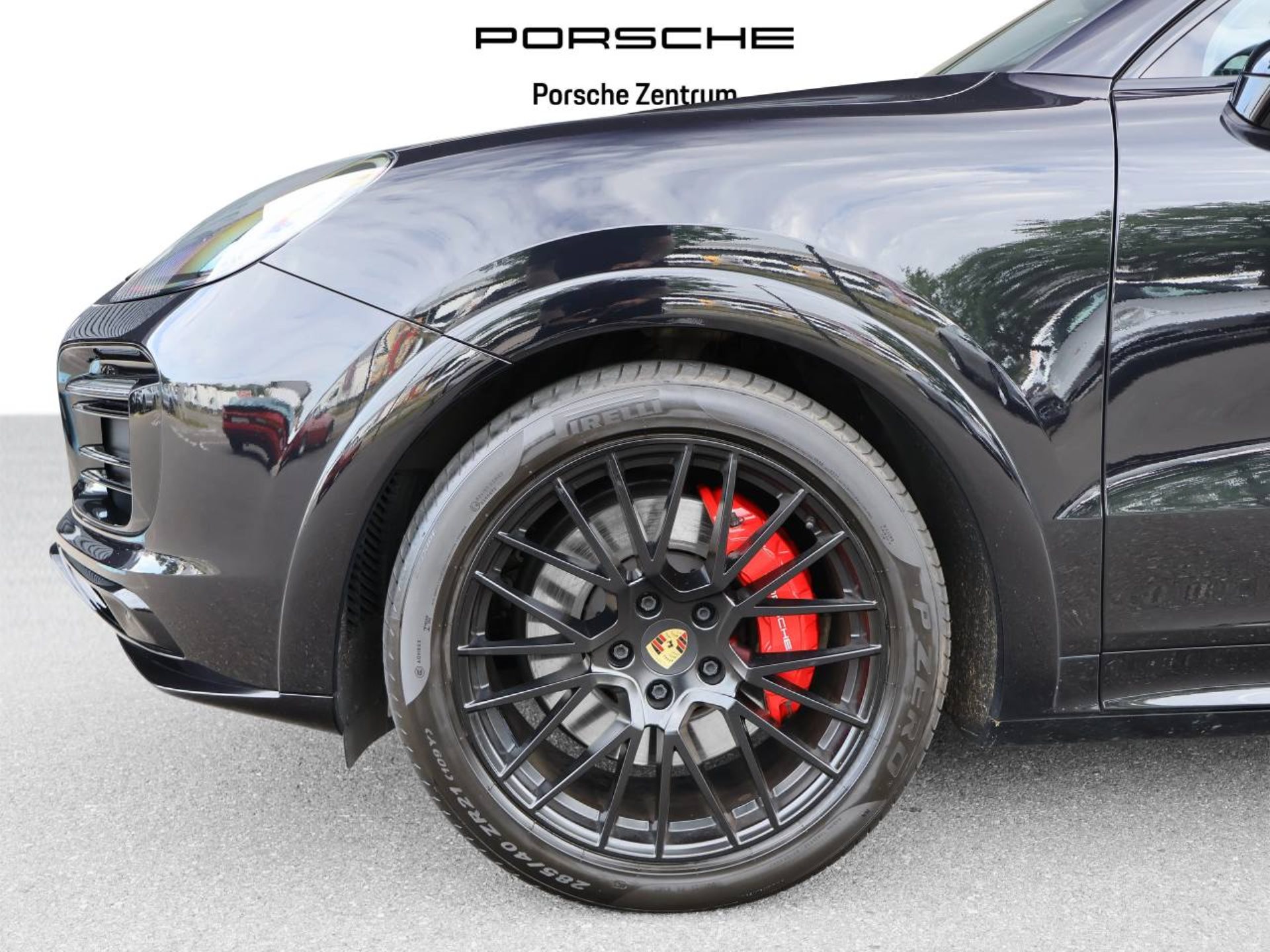 PORSCHE Cayenne GTS Coupé-image-10