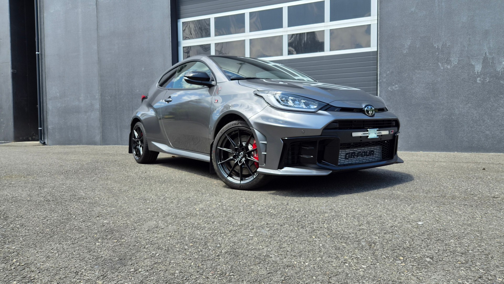 TOYOTA 1.6 Turbo Sport 4x4-image-1