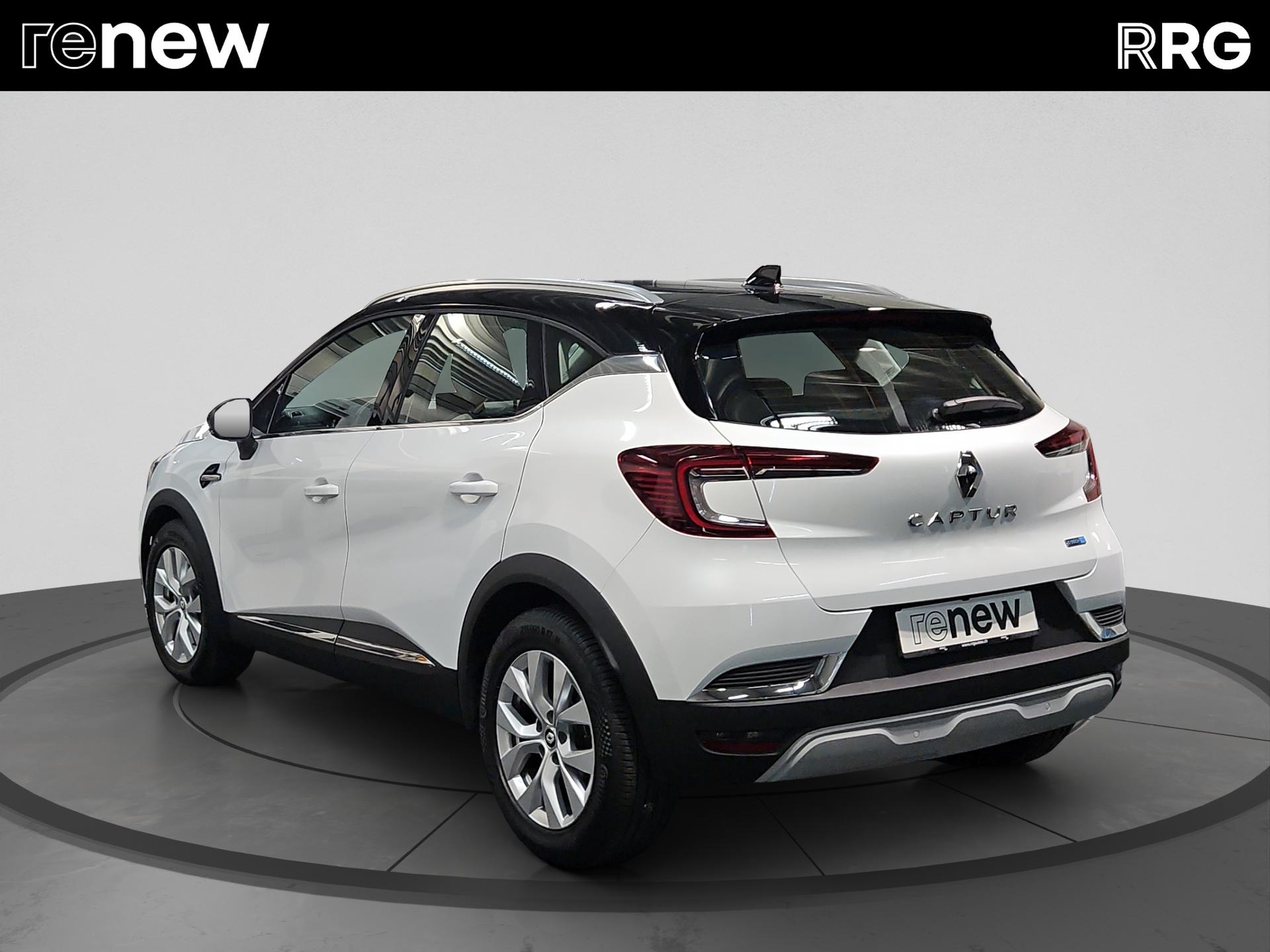 RENAULT Captur 1.6 E-Tech 145 Intens DHT-image-4