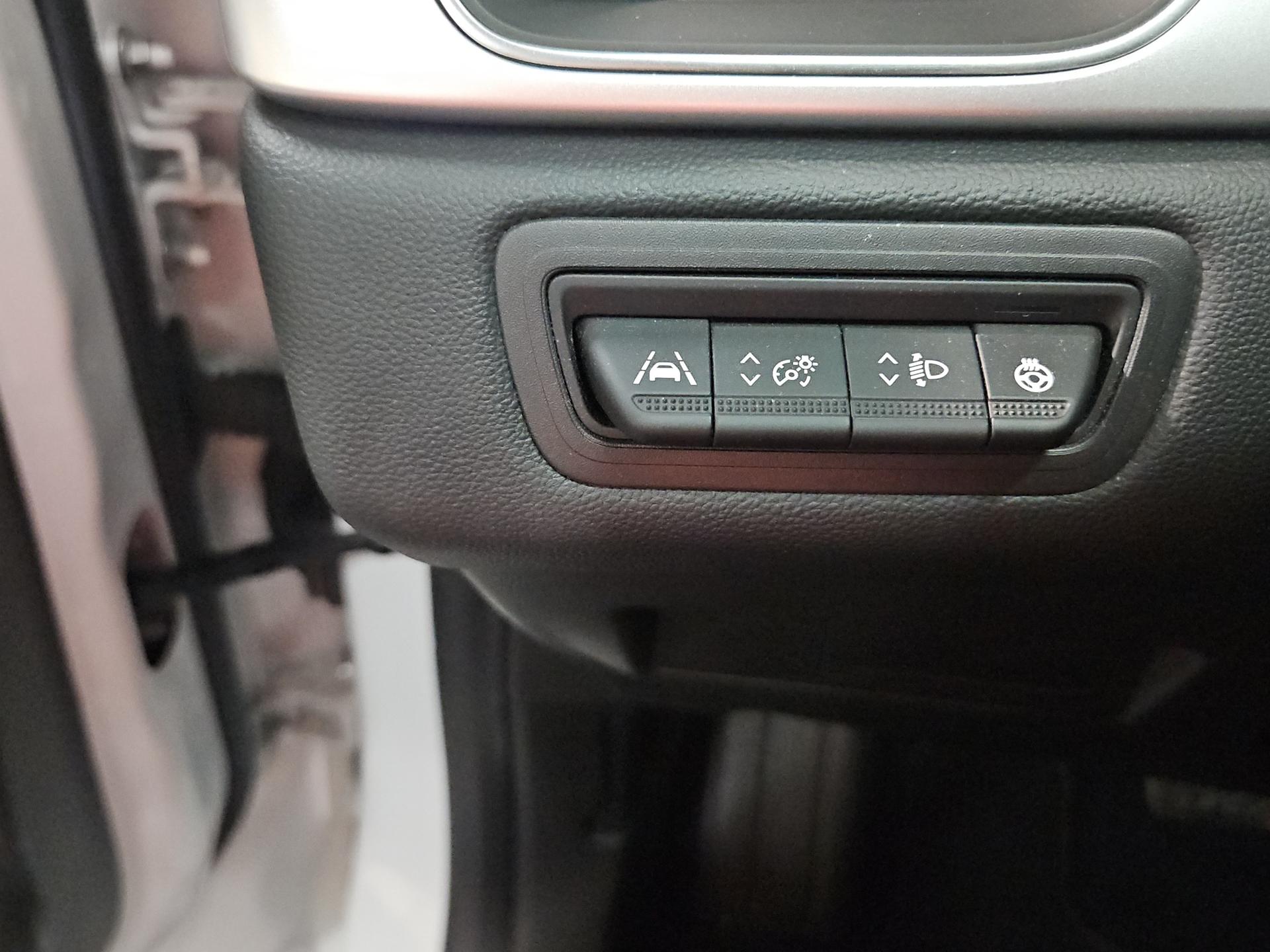 RENAULT Captur 1.6 E-Tech 145 Intens DHT-image-21