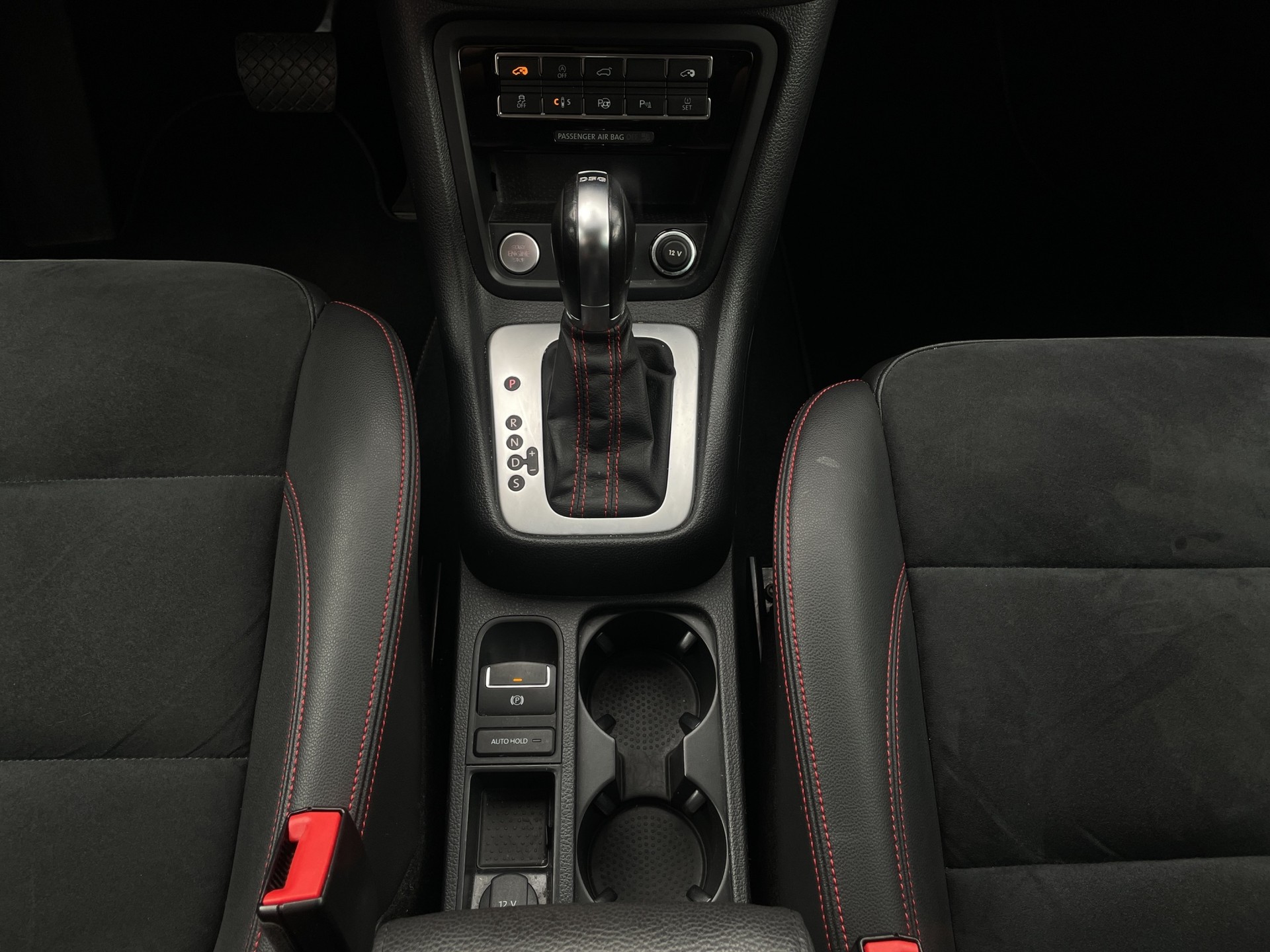 SEAT Alhambra 2.0 TDI DSG SWISS FR-image-14