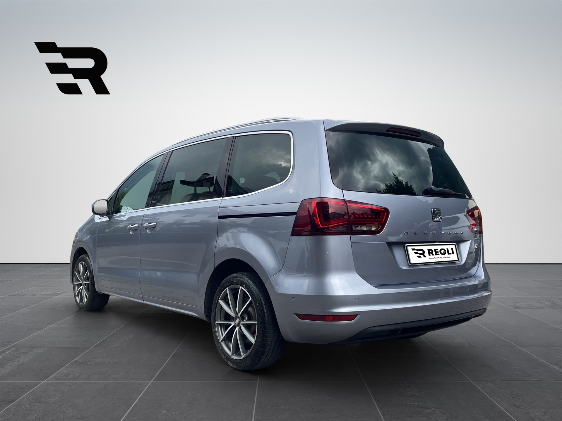 SEAT Alhambra 2.0 TDI DSG SWISS FR-image-2