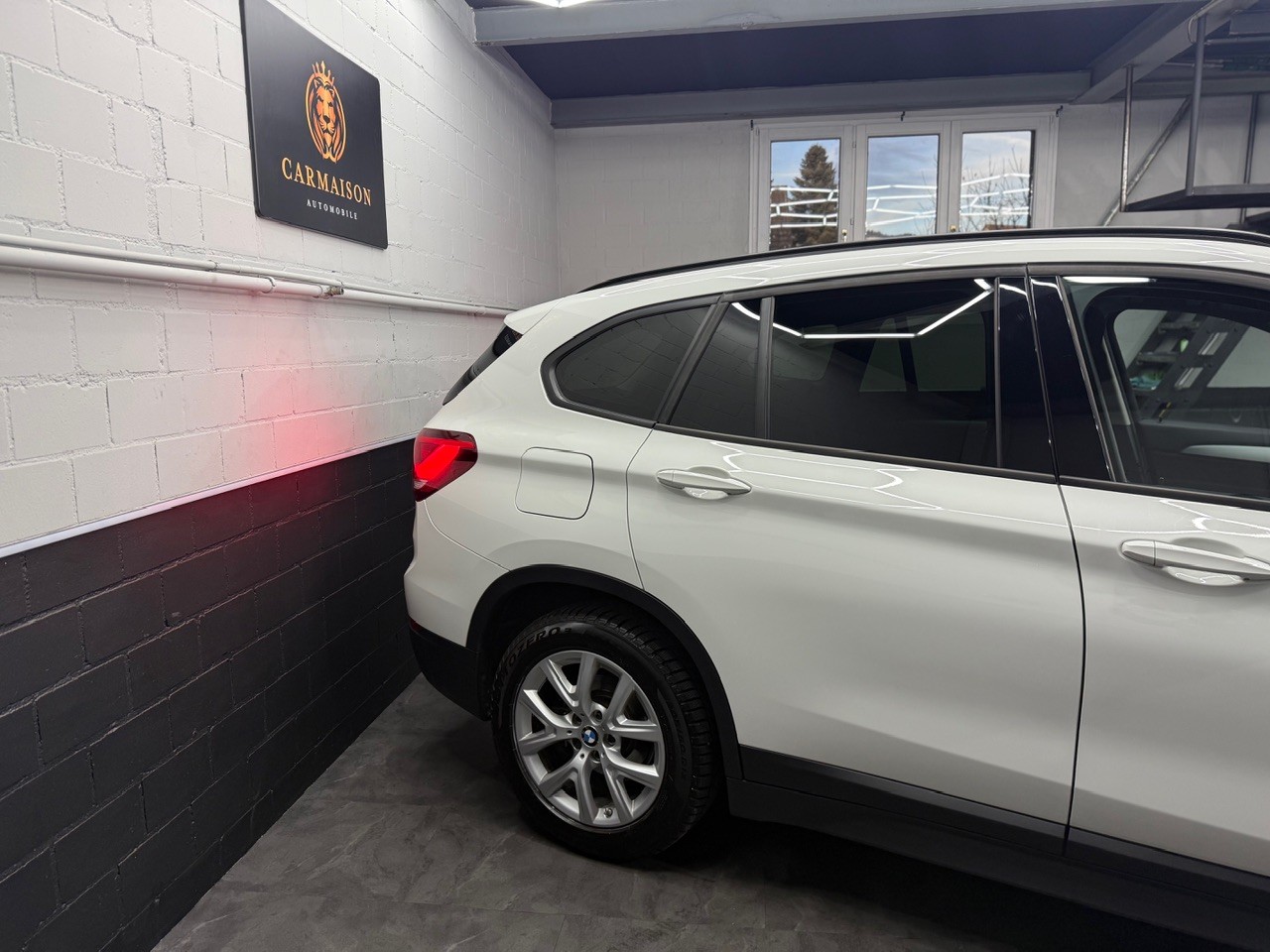 BMW X1 xDrive 18d | Rückfahrkamera | PDC | Leder-image-4