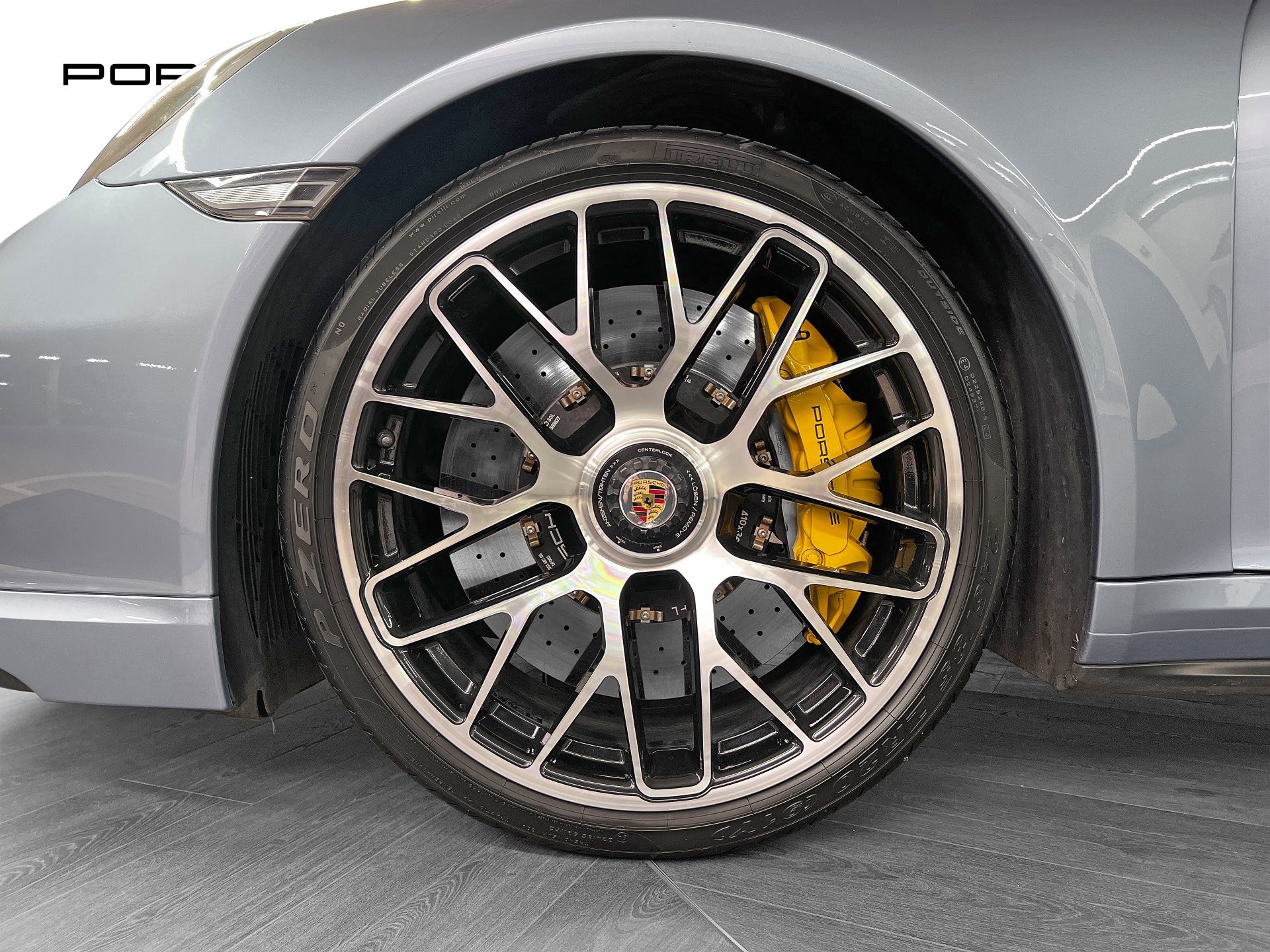PORSCHE 911 Turbo S-image-11