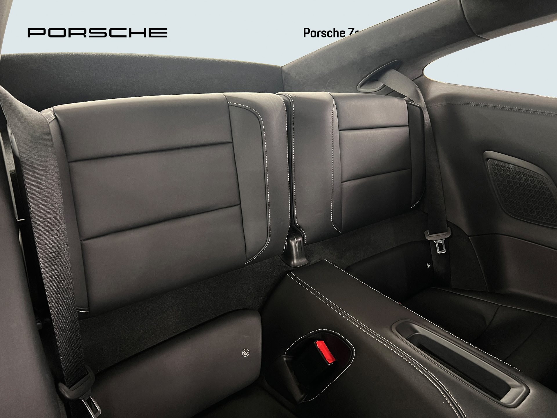 PORSCHE 911 Turbo S-image-23