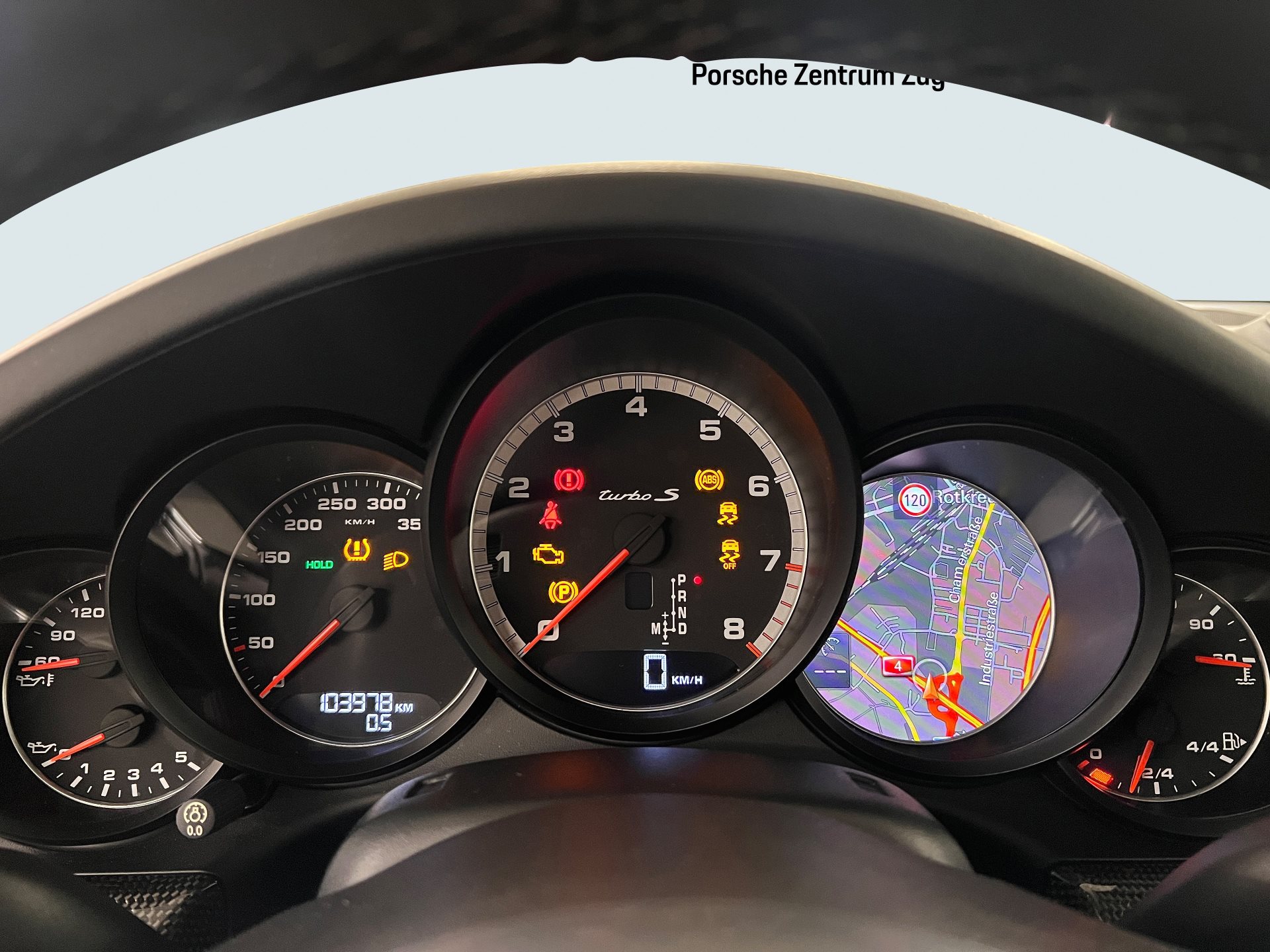 PORSCHE 911 Turbo S-image-24