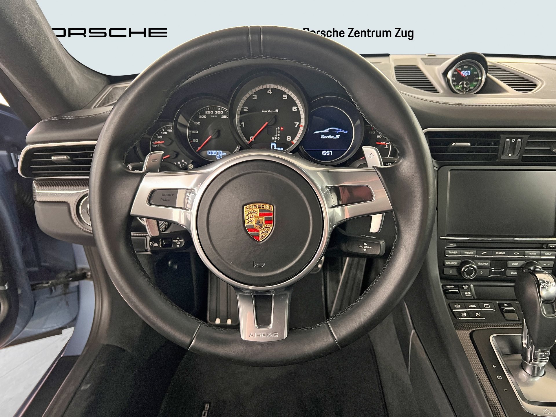 PORSCHE 911 Turbo S-image-5