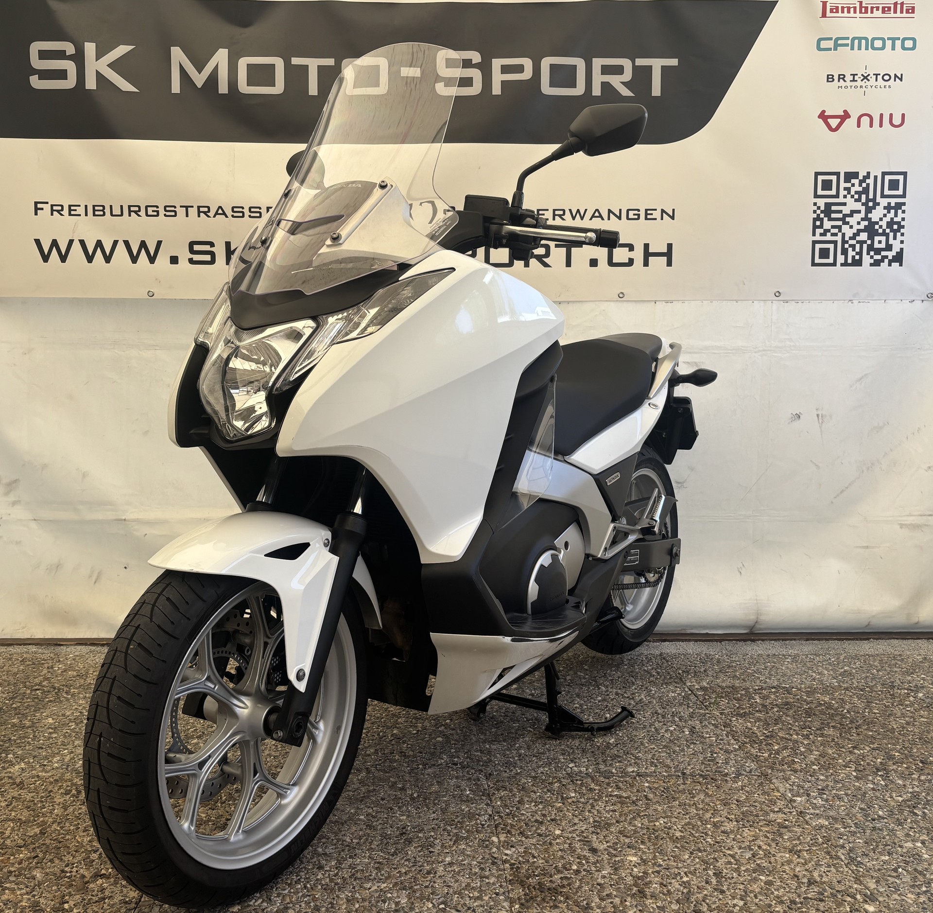 HONDA NC 700 D Integra ABS-image-1