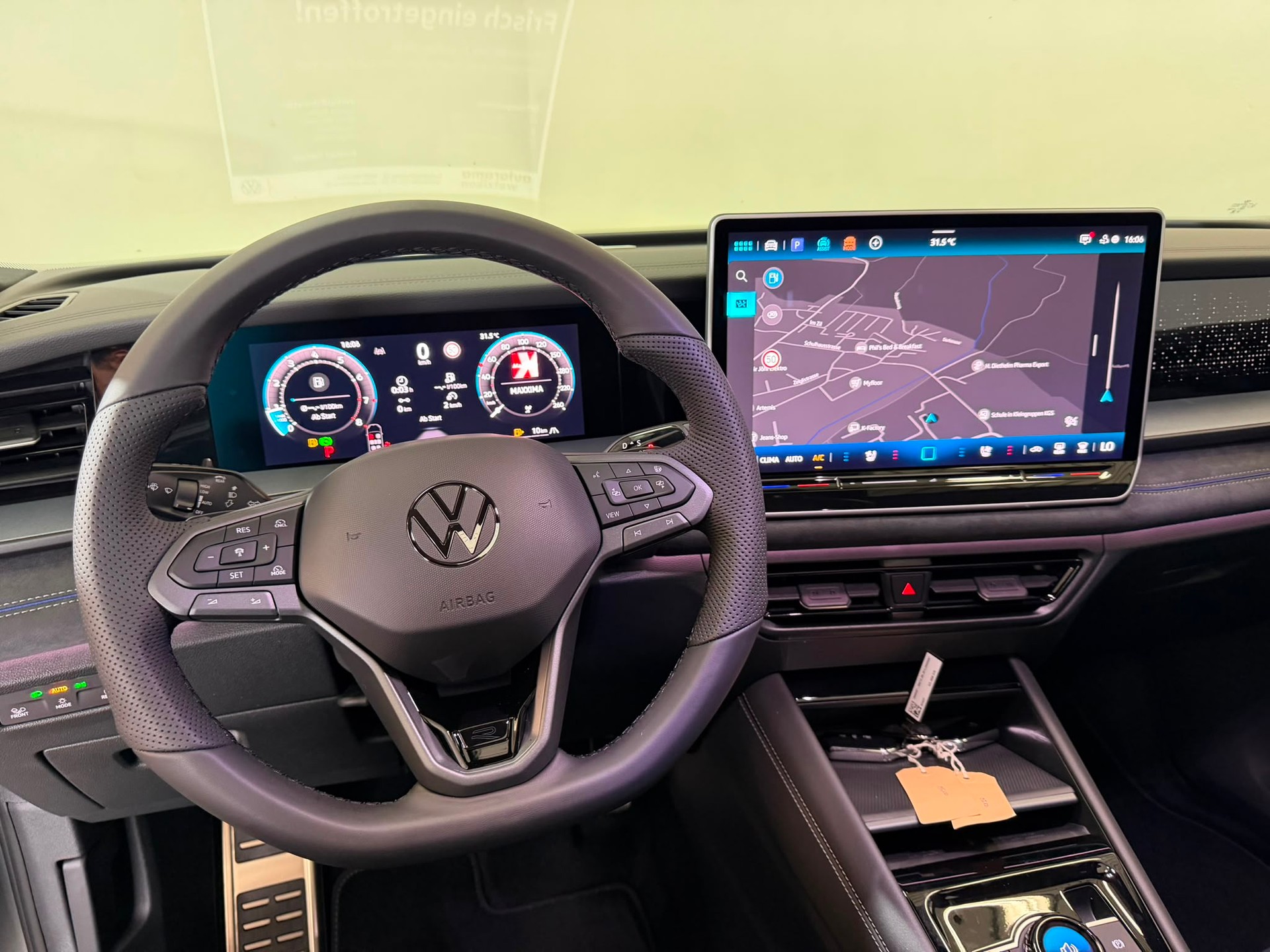 VW Tayron 2.0 TSI R-Line Plus DSG 4Motion-image-5