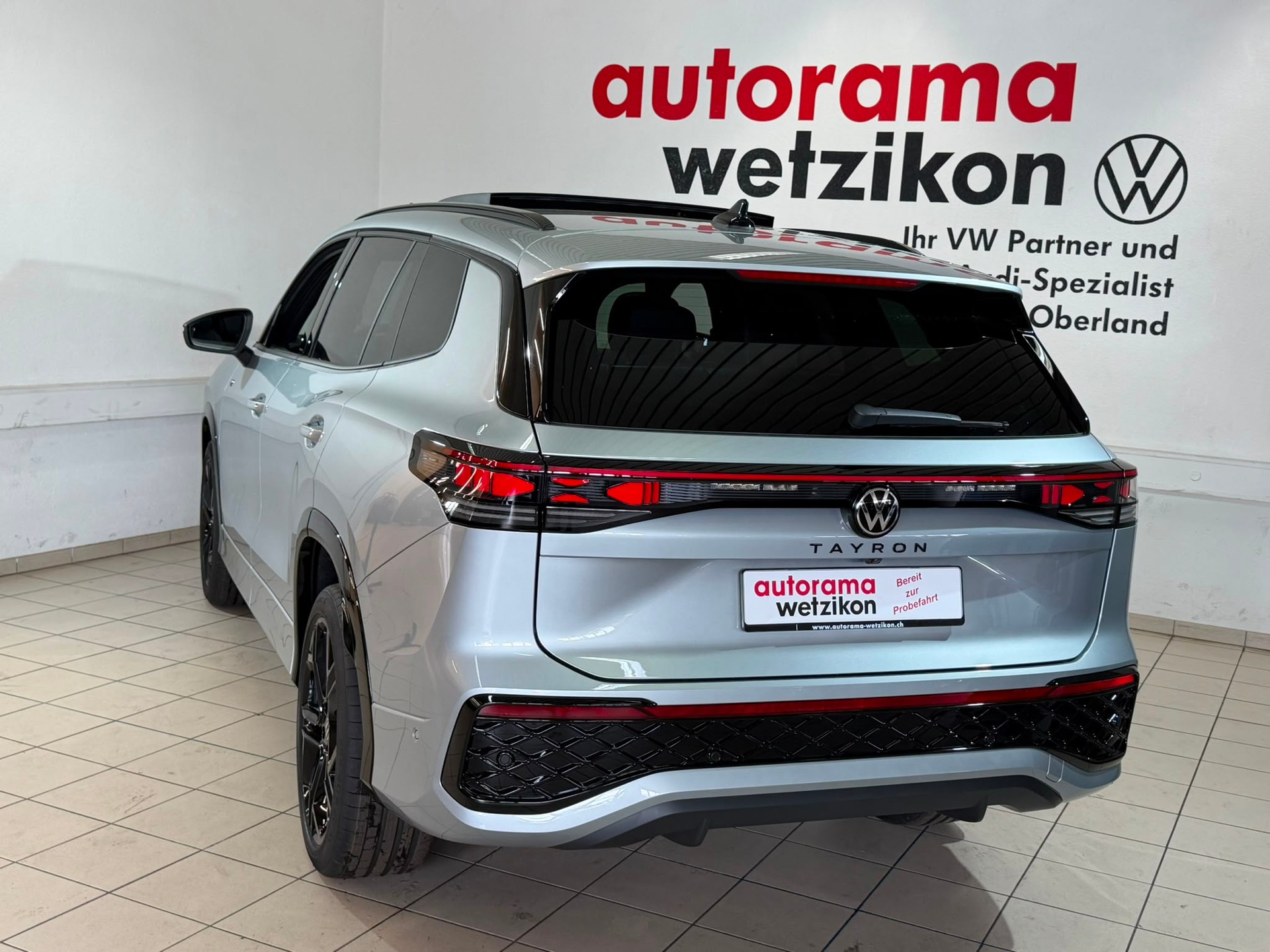VW Tayron 2.0 TSI R-Line Plus DSG 4Motion-image-3
