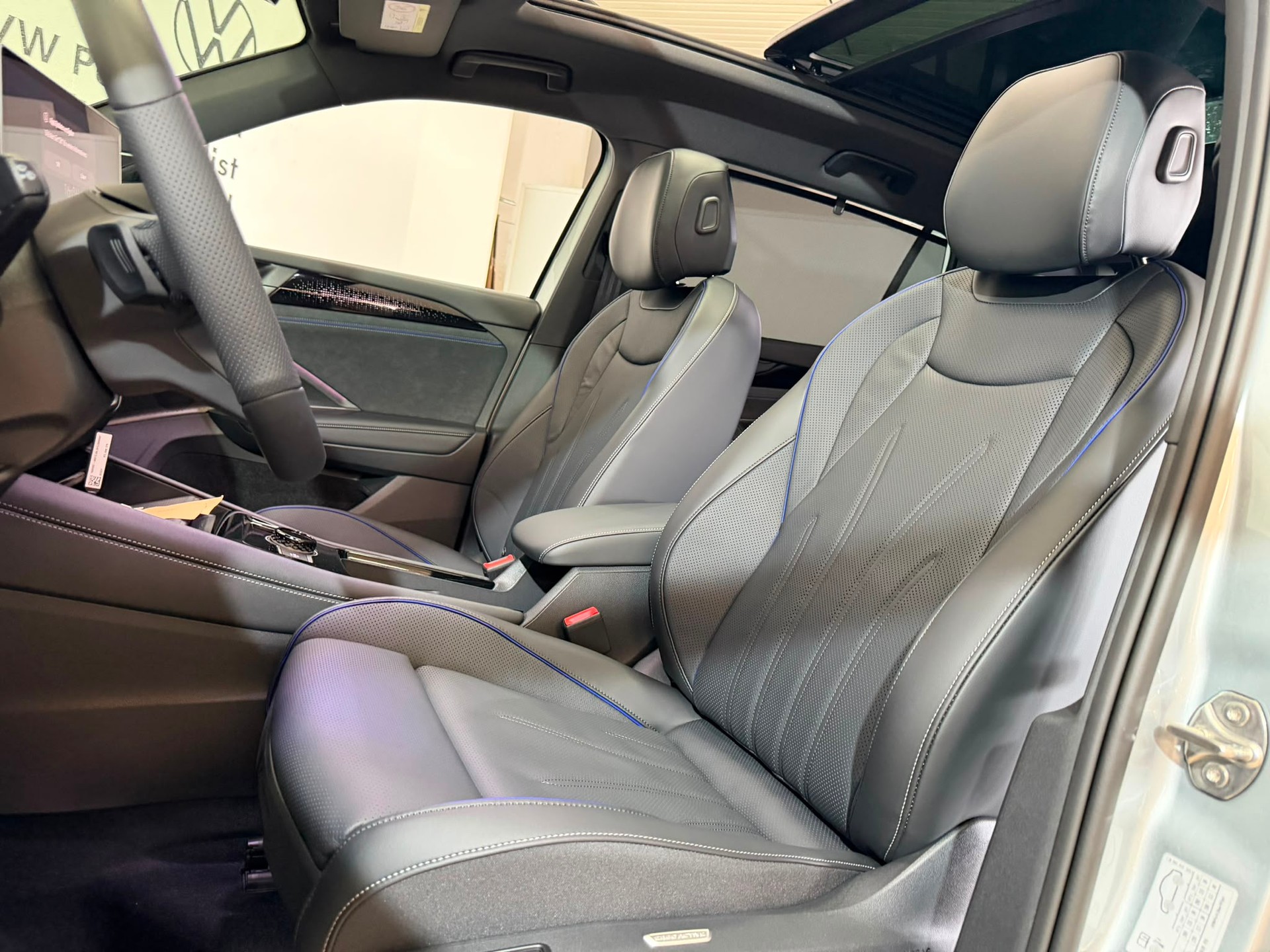 VW Tayron 2.0 TSI R-Line Plus DSG 4Motion-image-8