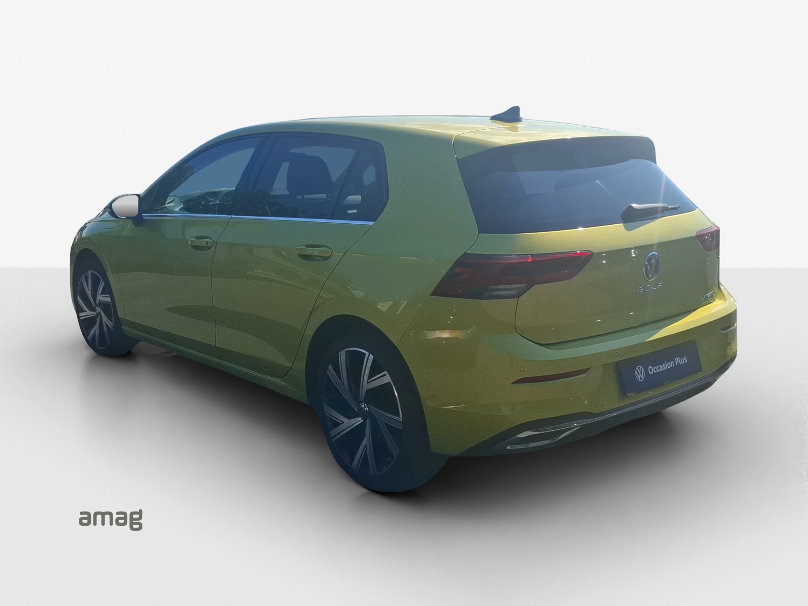 VW Golf 1.4 TSI PHEV Style-image-2