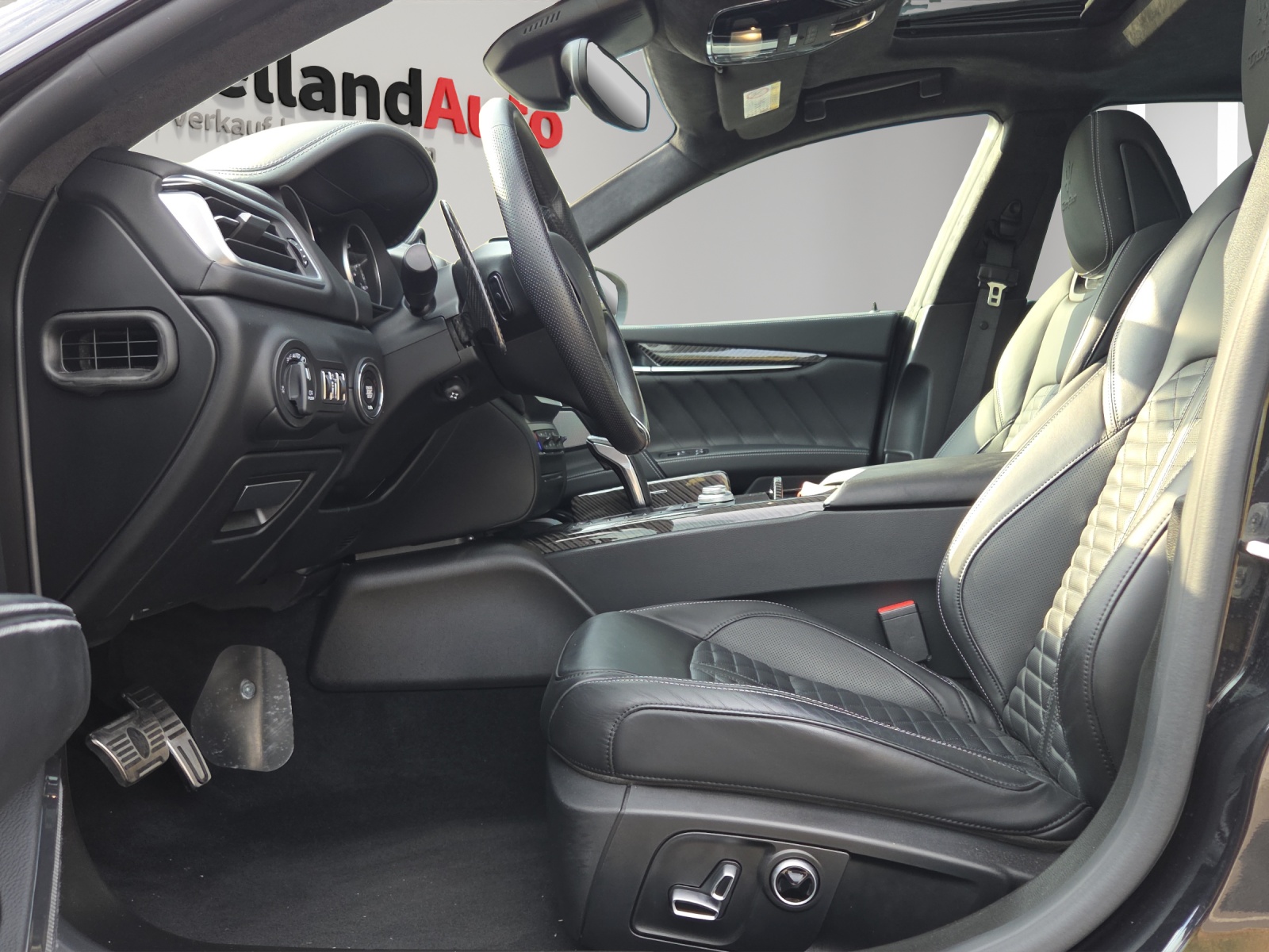 MASERATI Ghibli Trofeo 3.8 V8 Automatica-image-8