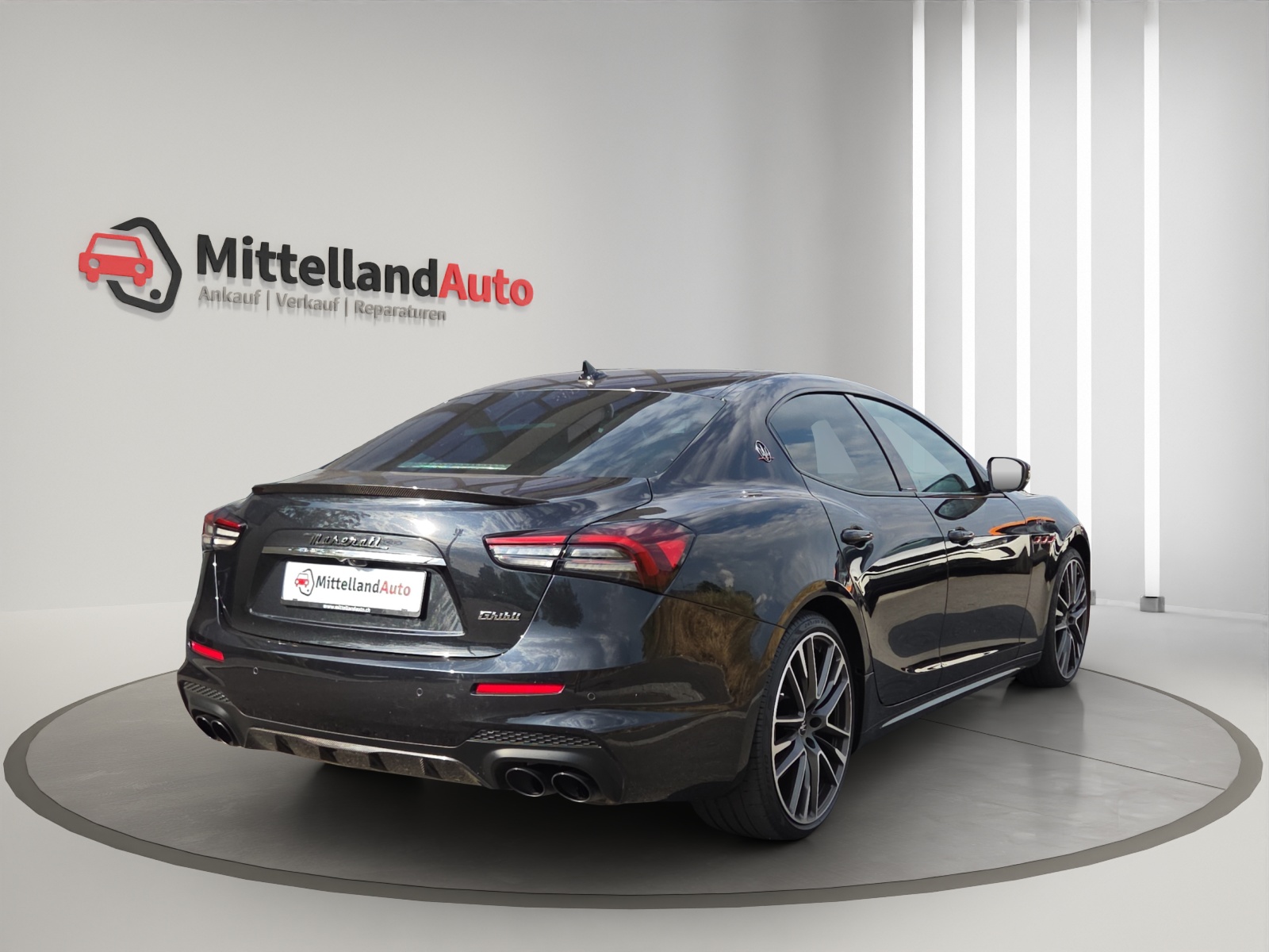 MASERATI Ghibli Trofeo 3.8 V8 Automatica-image-11