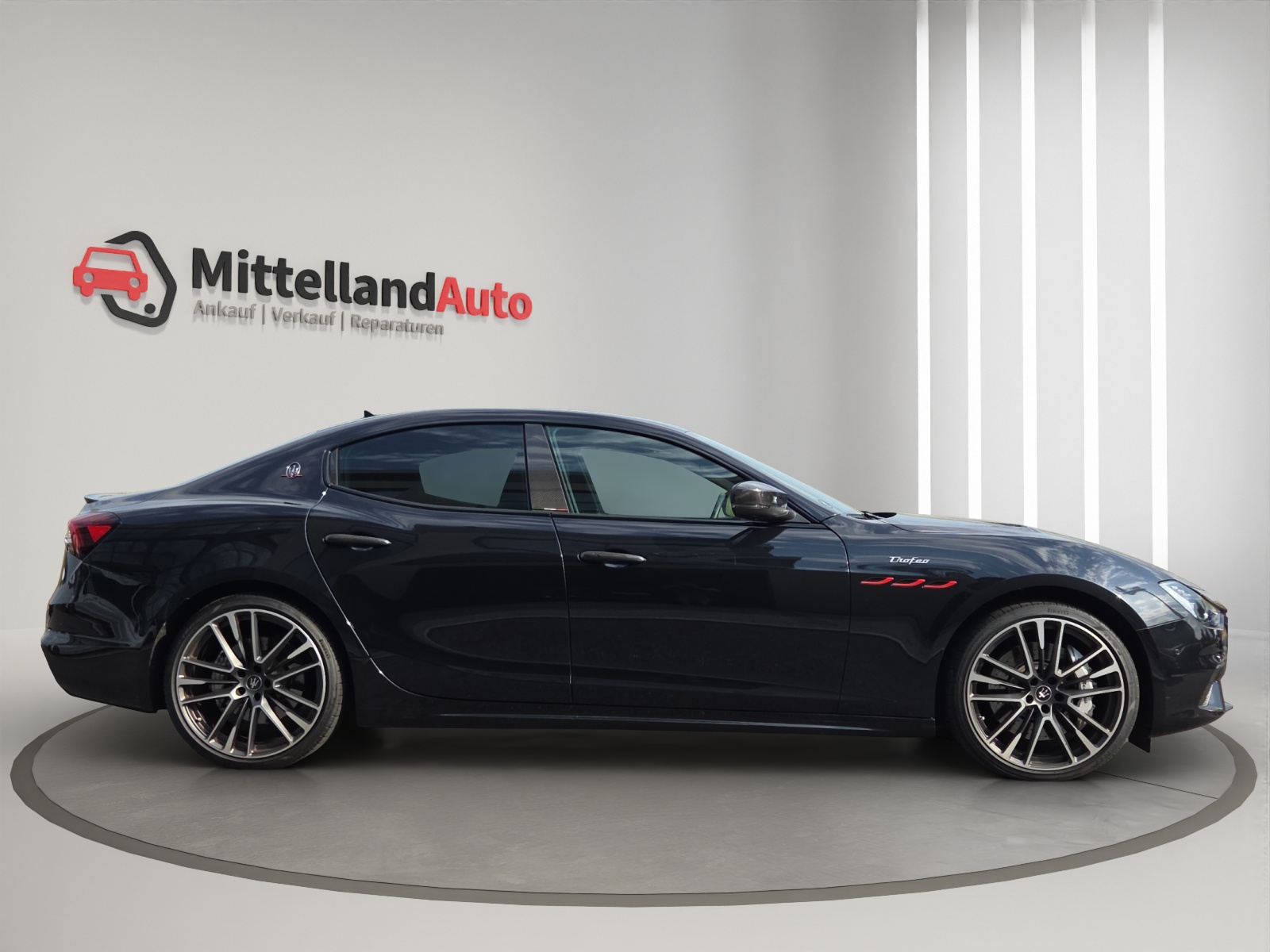 MASERATI Ghibli Trofeo 3.8 V8 Automatica-image-3