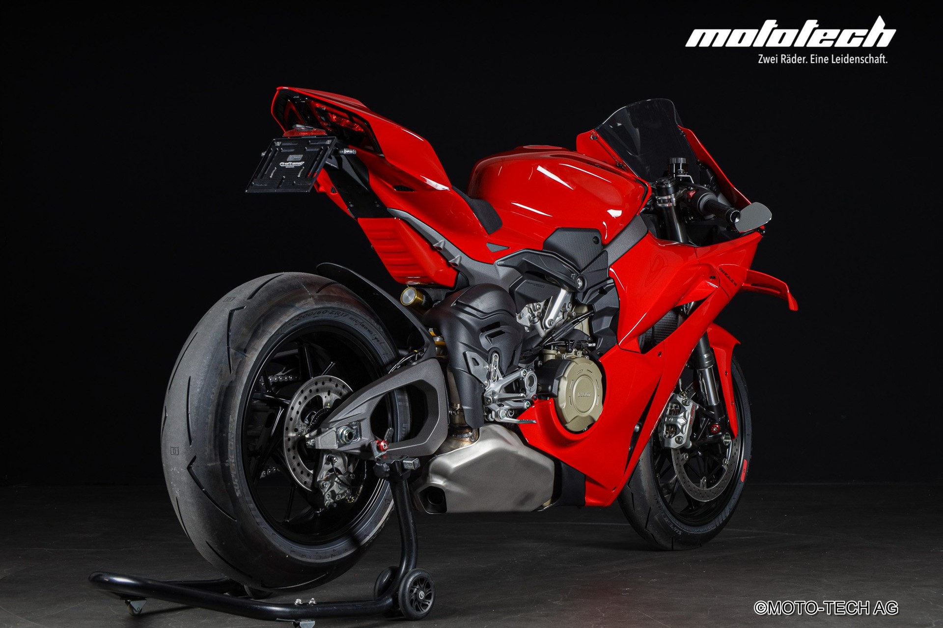 DUCATI Panigale V4 STAGE 1-showroom-element-2