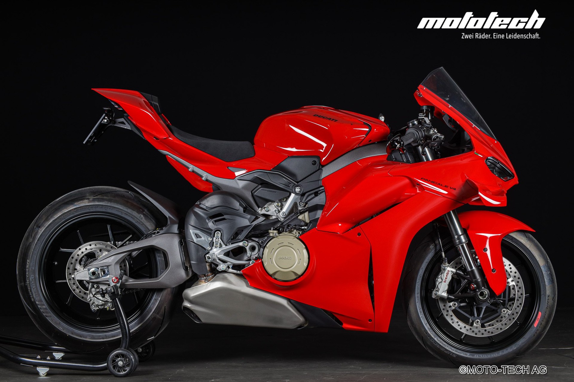 DUCATI Panigale V4 STAGE 1-showroom-element-1
