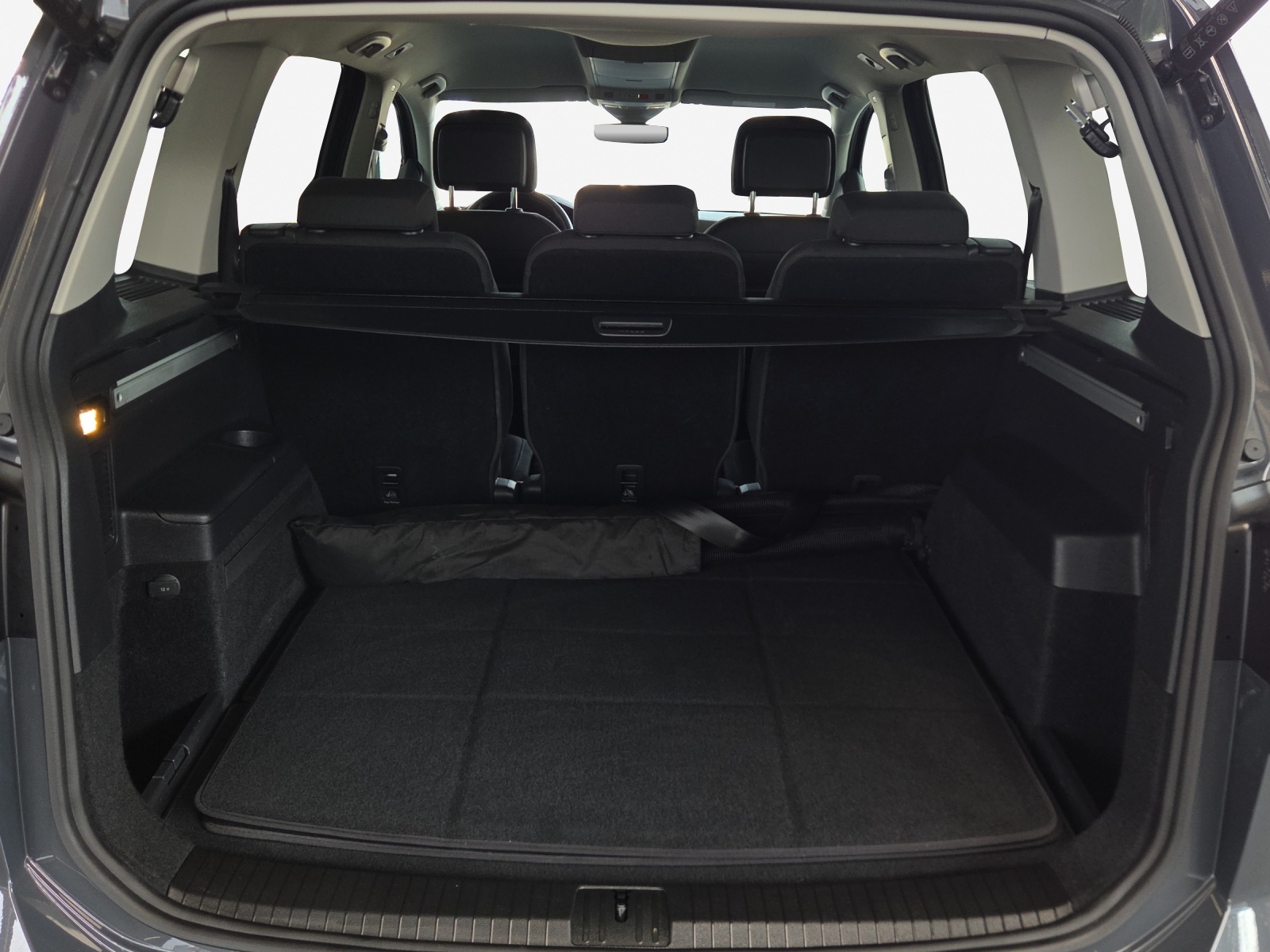 VW Touran 1.5 TSI EVO Highline DSG-image-12