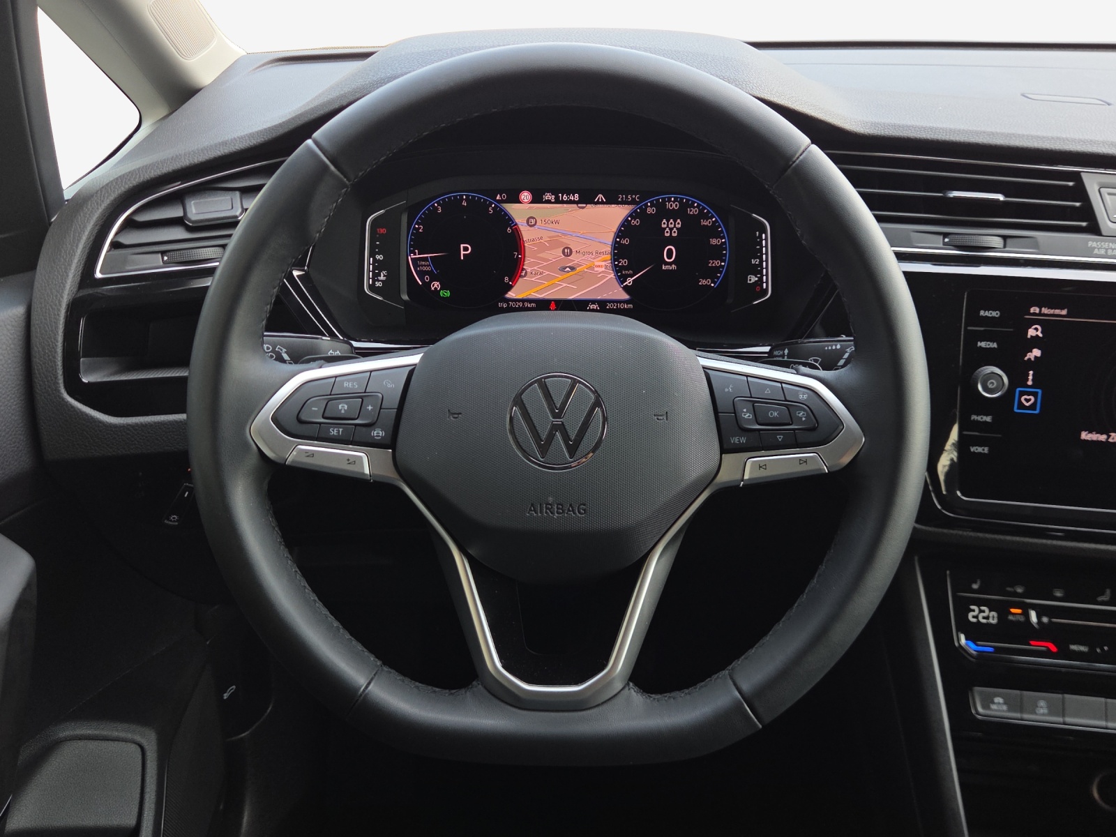 VW Touran 1.5 TSI EVO Highline DSG-image-9