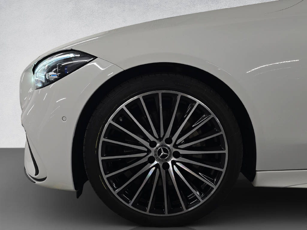 MERCEDES-BENZ C 220 d AMG Line 4Matic Swiss Star T-Modell-image-6