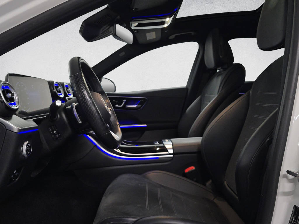 MERCEDES-BENZ C 220 d AMG Line 4Matic Swiss Star T-Modell-image-9