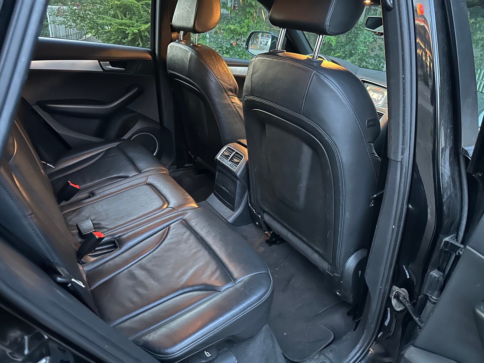 AUDI Q5 3.0 TDI quattro S-tronic-image-6