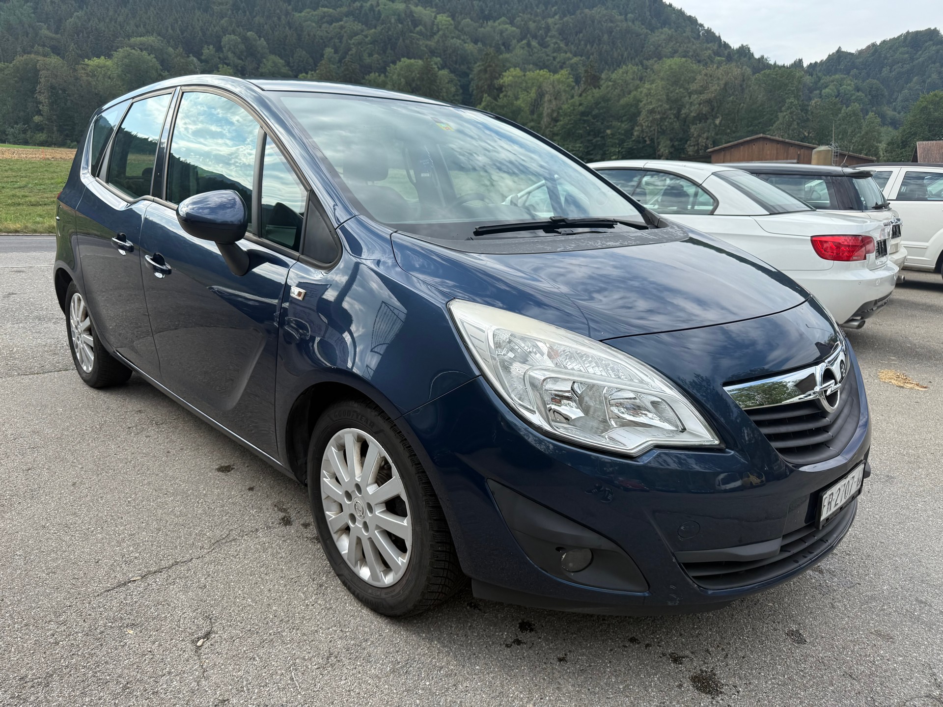 OPEL Meriva 1.4 Turbo Enjoy-image-2