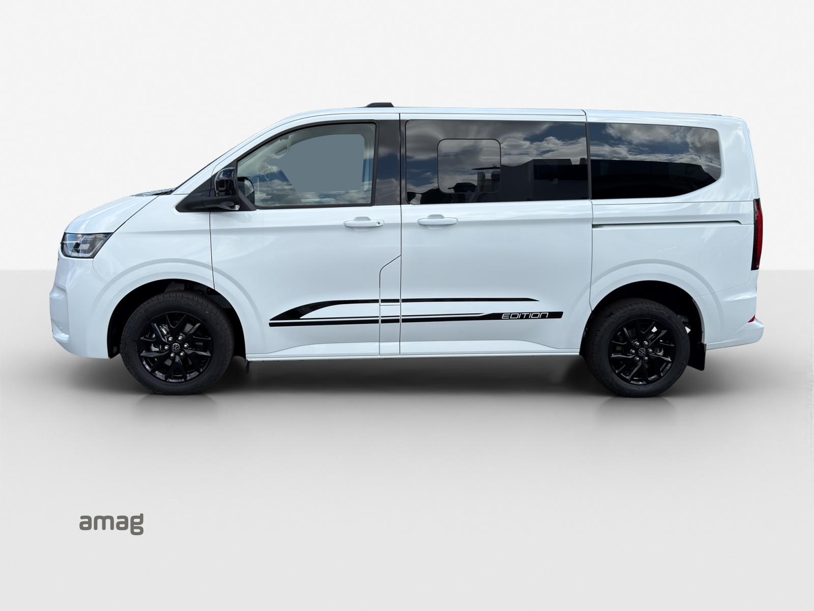 VW Caravelle 2.0 TDI Life Aut.8-showroom-element-1