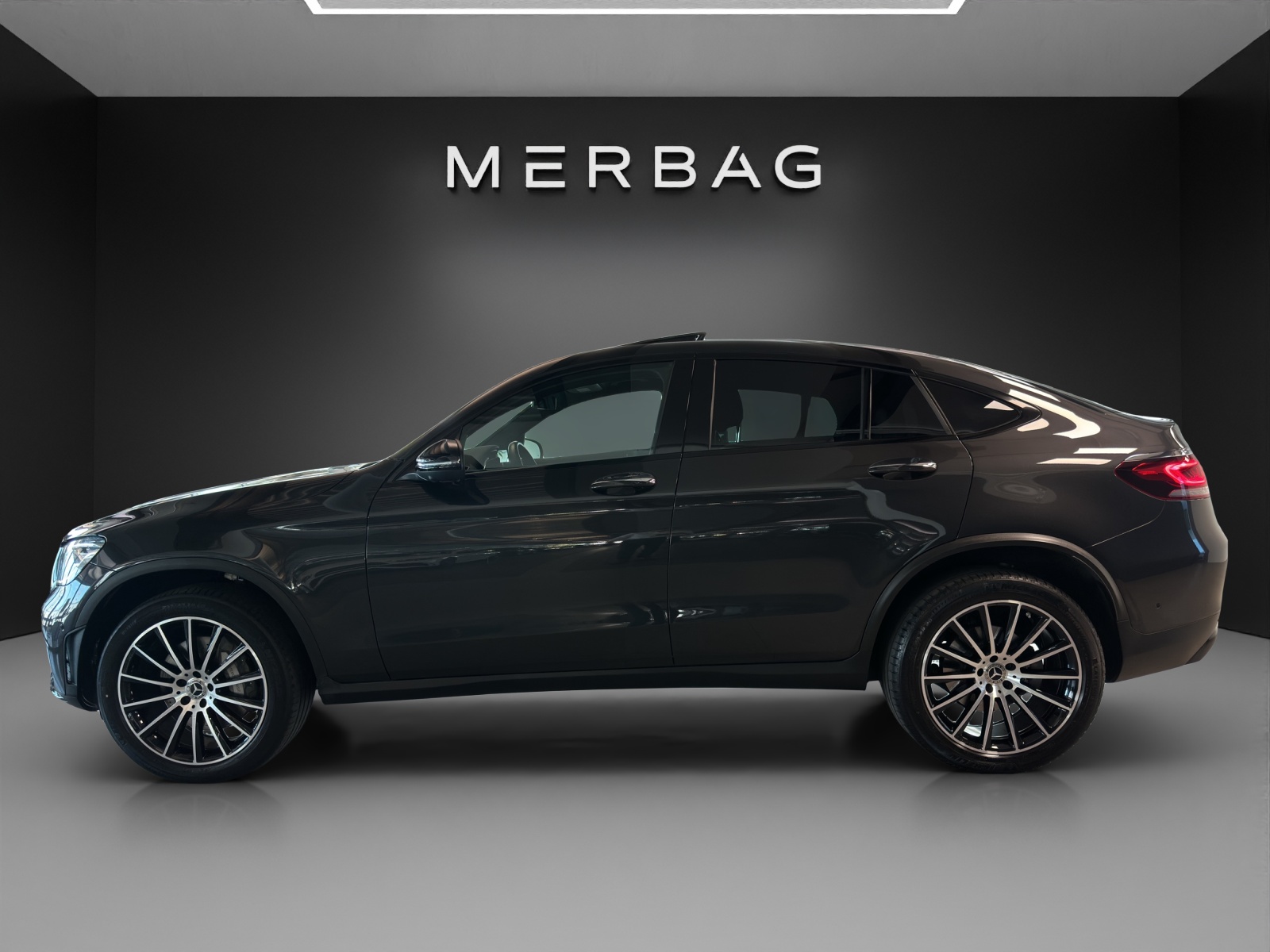 MERCEDES-BENZ GLC Cou. 300 de AMG Line 4M-image-2