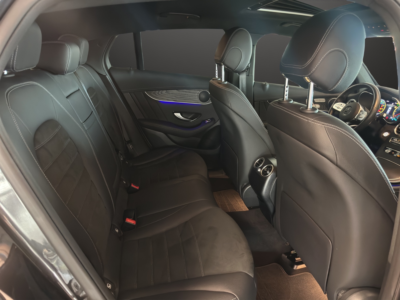 MERCEDES-BENZ GLC Cou. 300 de AMG Line 4M-image-11
