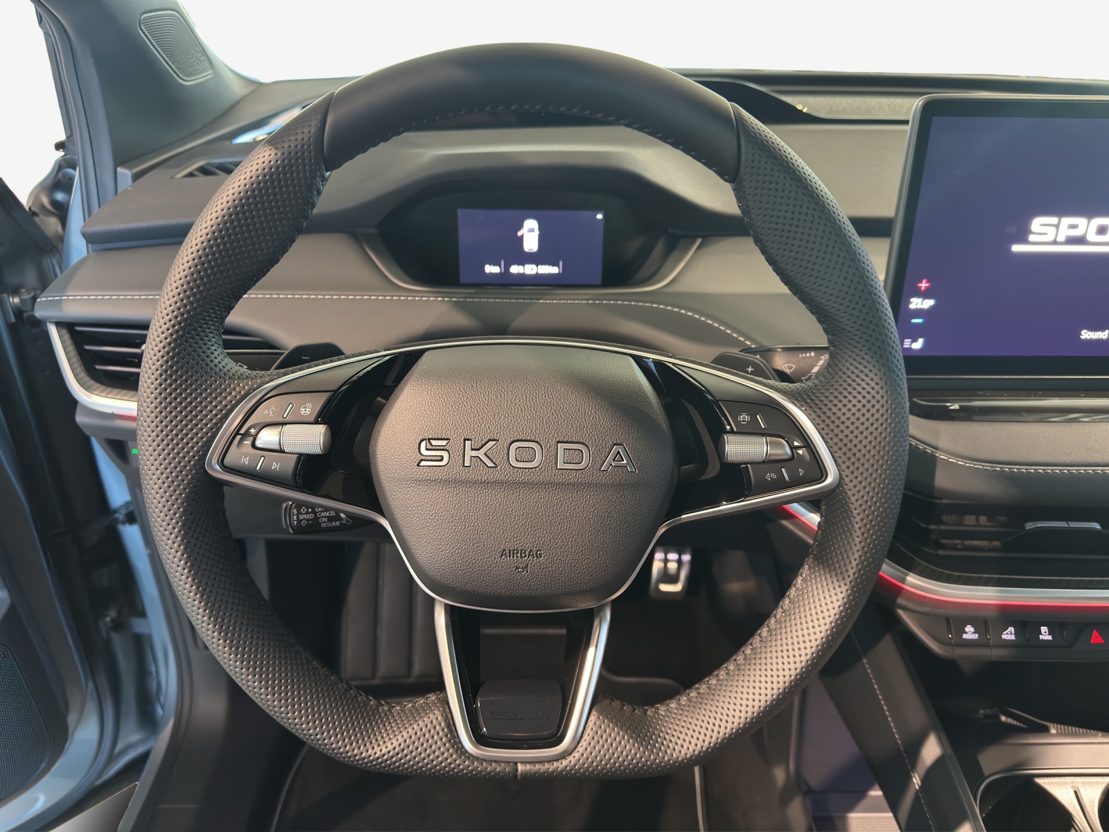 SKODA Elroq 85x Sportline 4x4-image-9