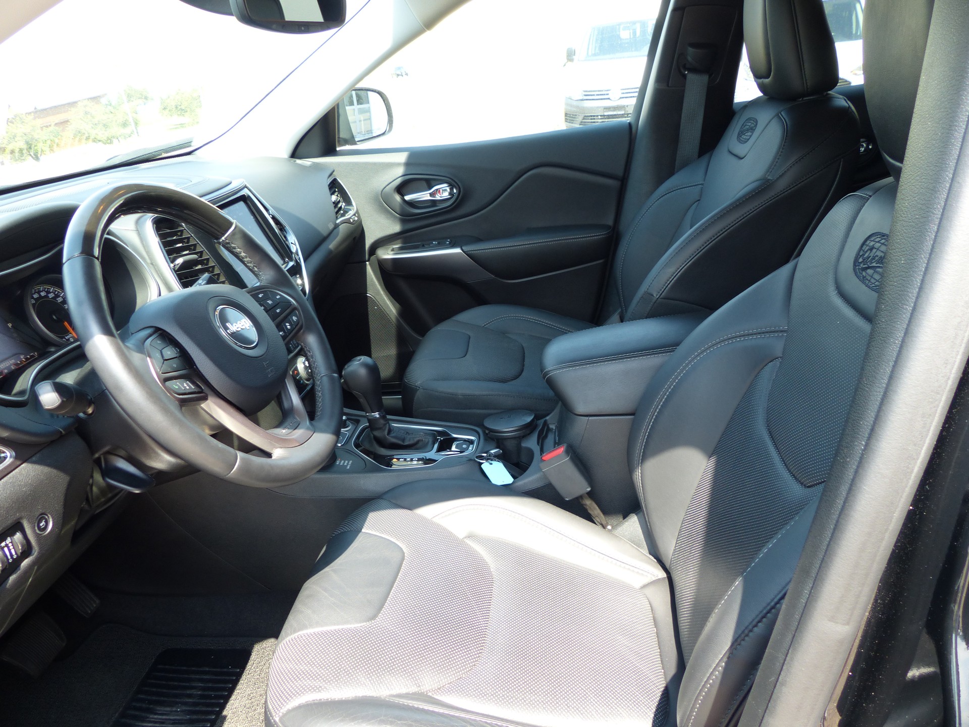 JEEP Cherokee 2.2MJ Overland AWD Drive I 9ATX-image-14