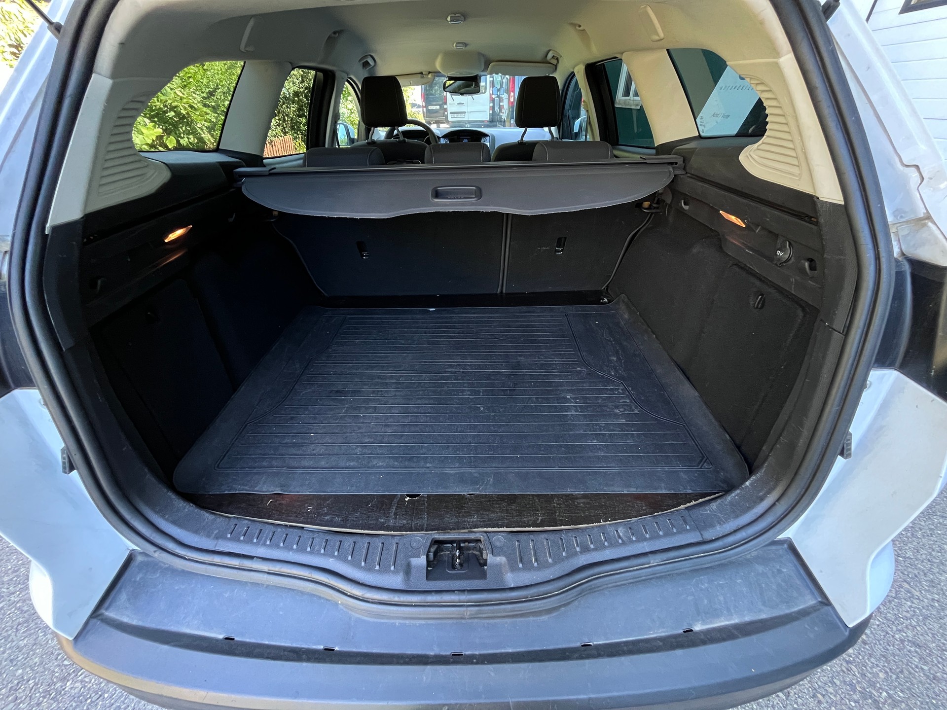 FORD Focus 1.0 SCTi Winner-image-10