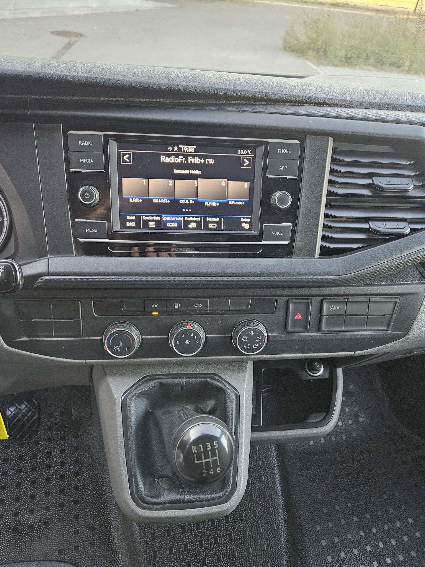 VW T6.1 Kaw. 3000 2.0 TDI 150 4motion-image-20