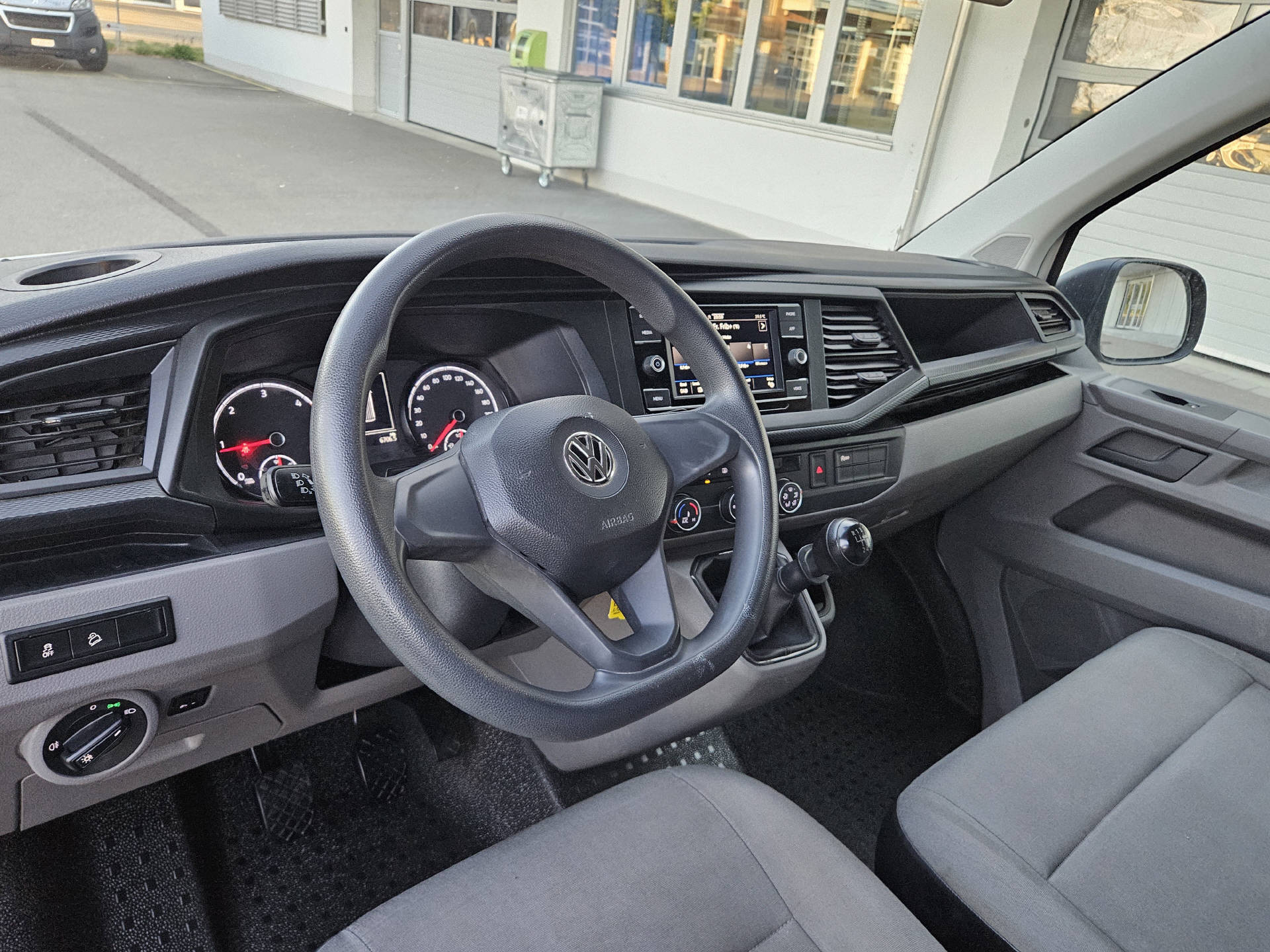 VW T6.1 Kaw. 3000 2.0 TDI 150 4motion-image-19