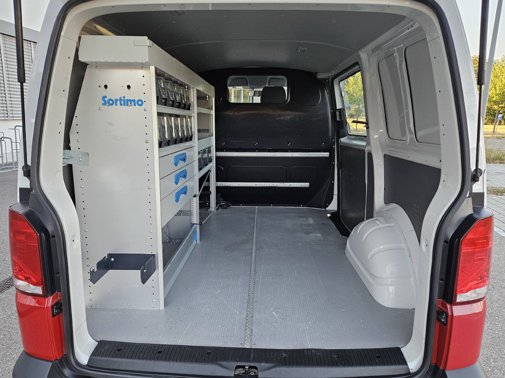 VW T6.1 Kaw. 3000 2.0 TDI 150 4motion-image-8