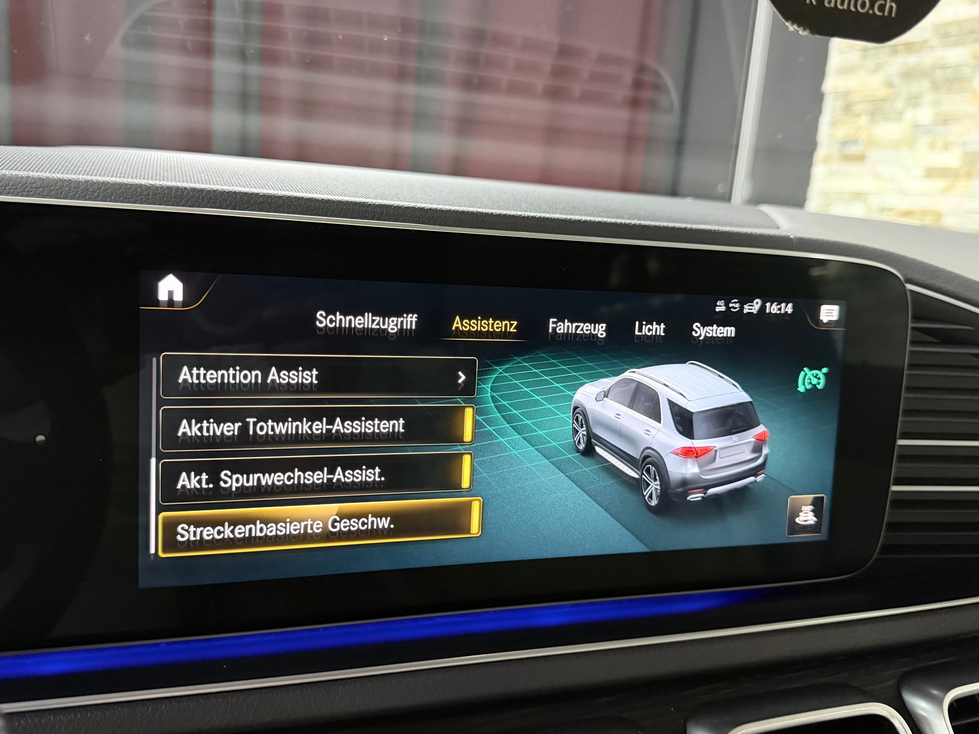 MERCEDES-BENZ GLE 400 d 4Matic AMG Line 9G-Tronic-image-21